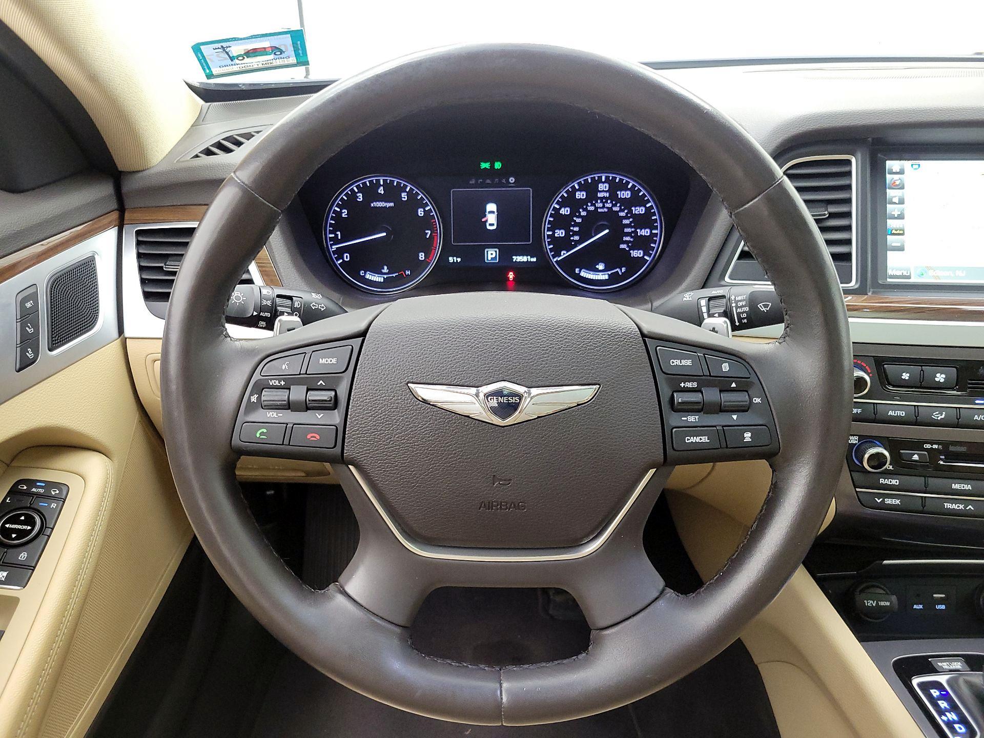 Thumbnail: 2017 Genesis G80 - 10