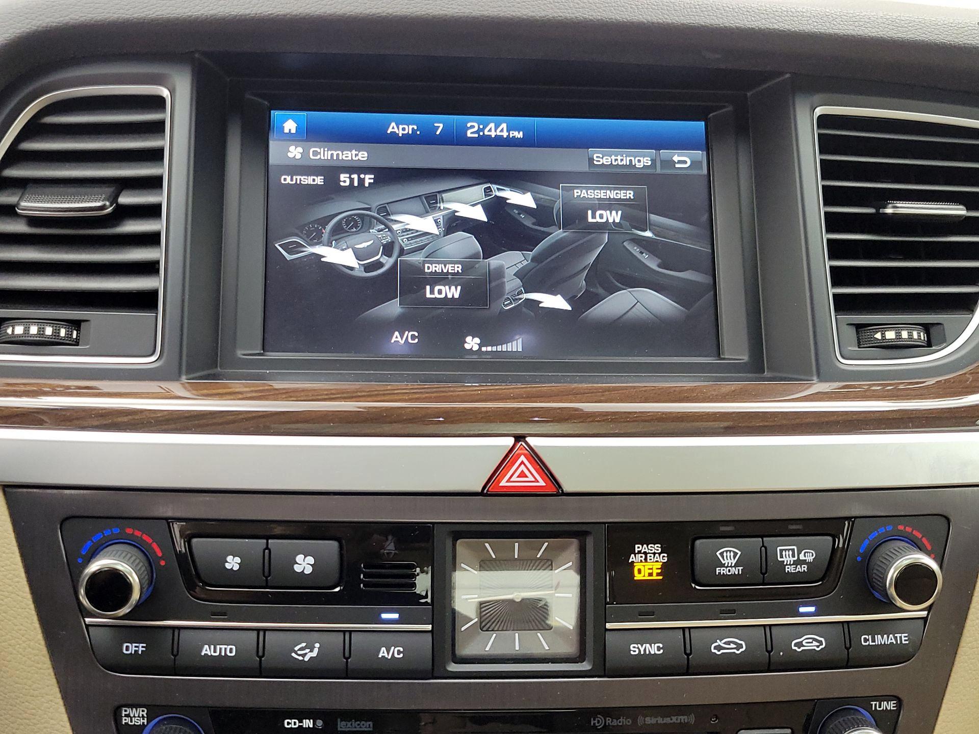 Thumbnail: 2017 Genesis G80 - 17