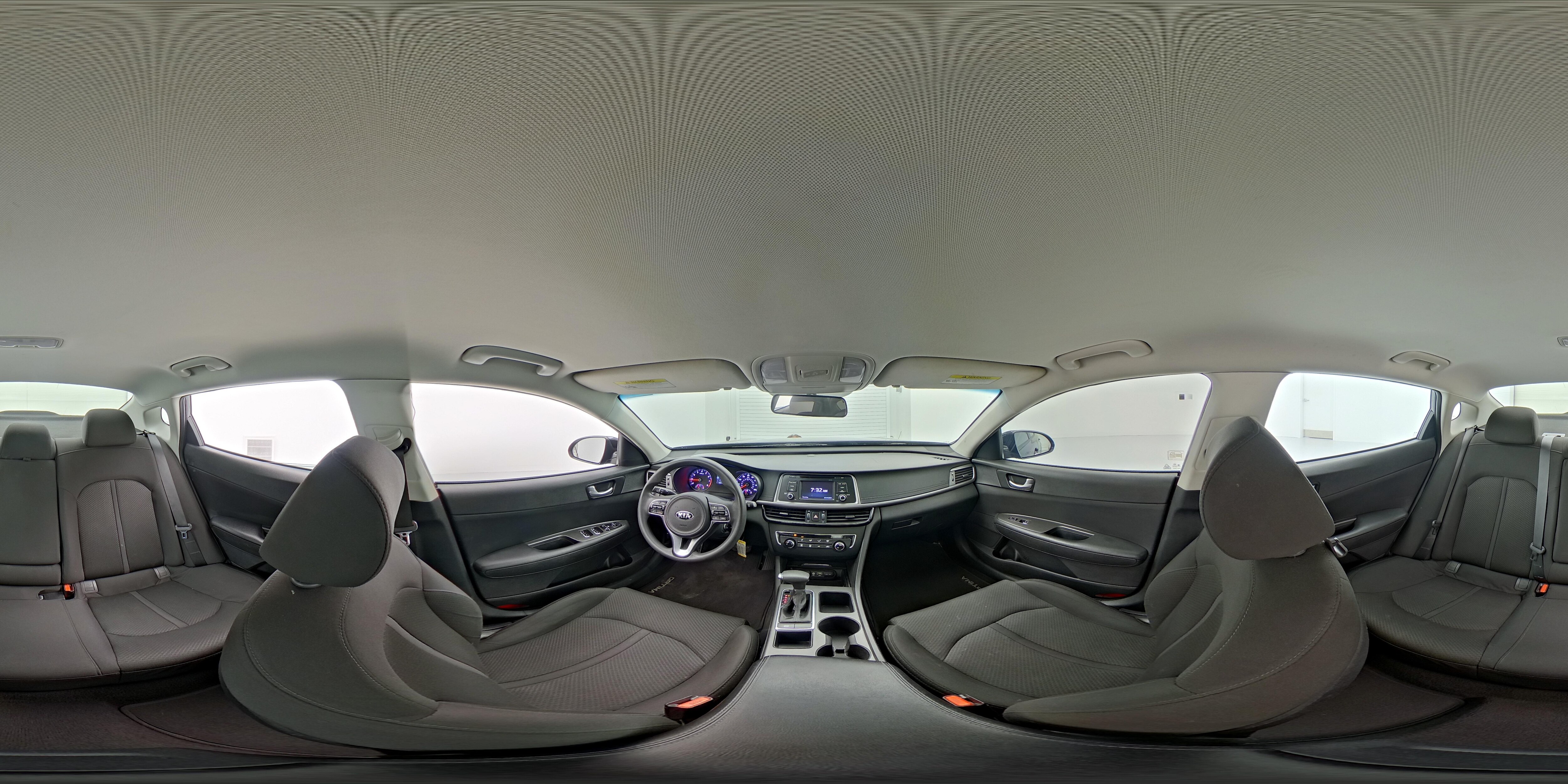 2017 Kia Optima LX - Photo 24