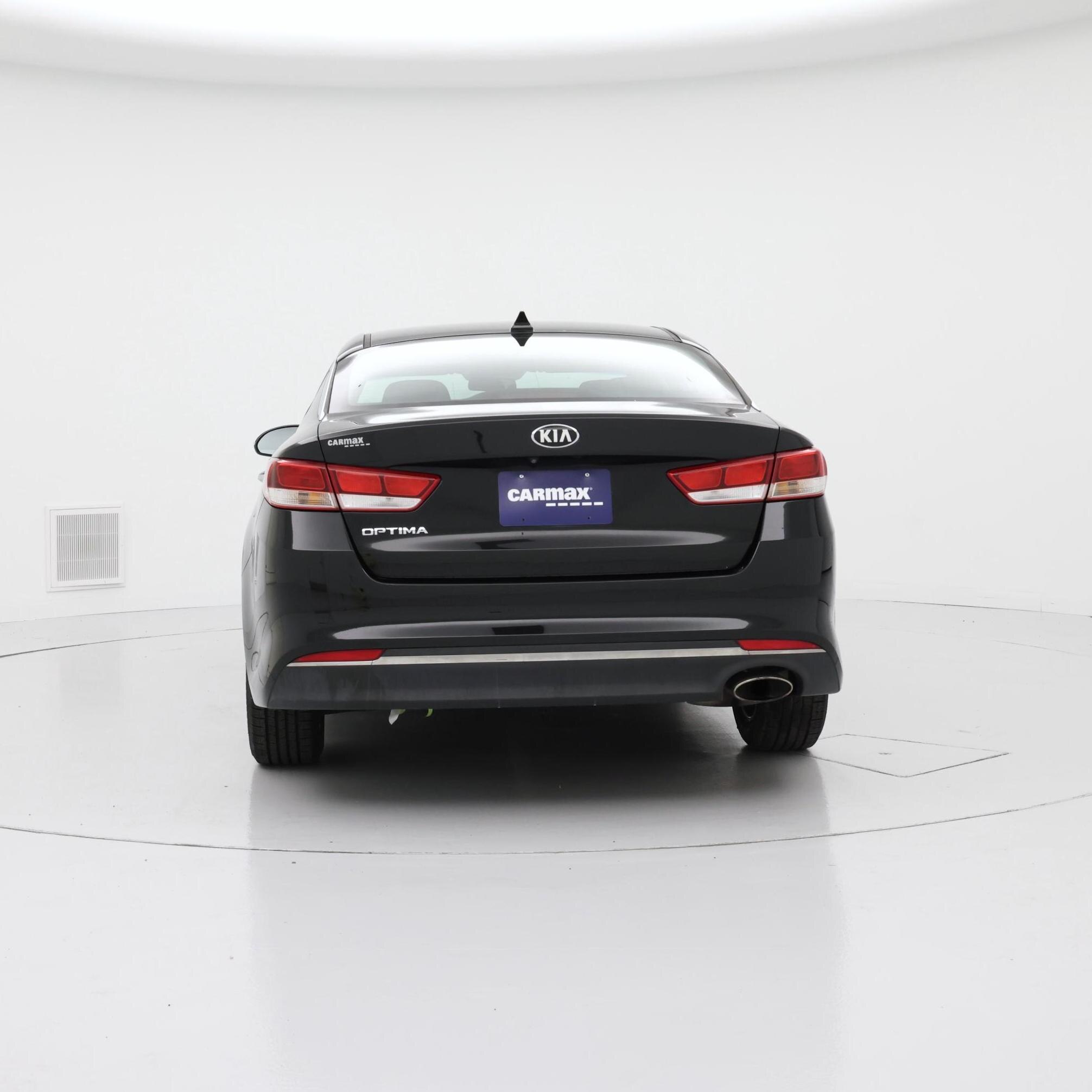 Thumbnail: 2017 Kia Optima - 6