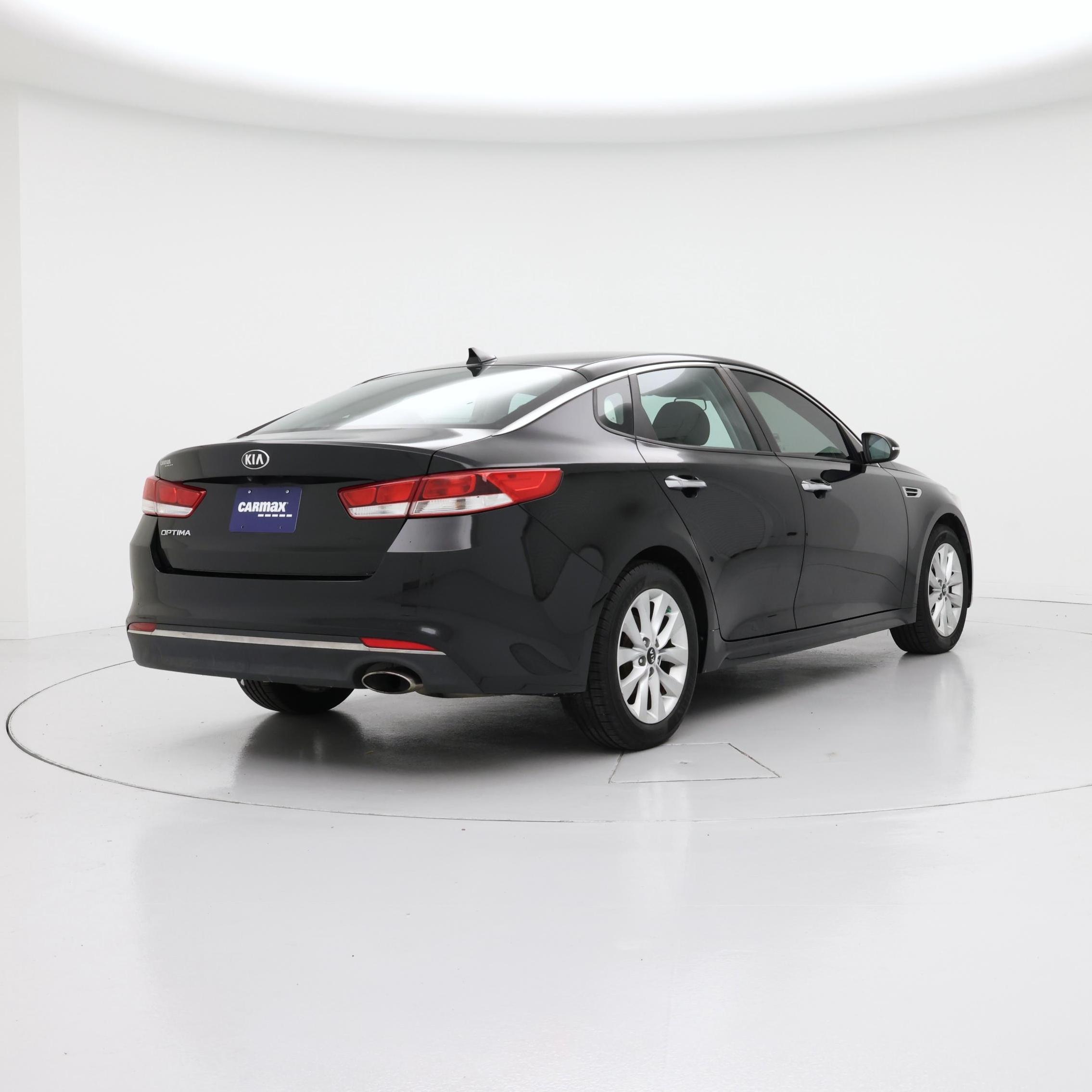 Thumbnail: 2017 Kia Optima - 8