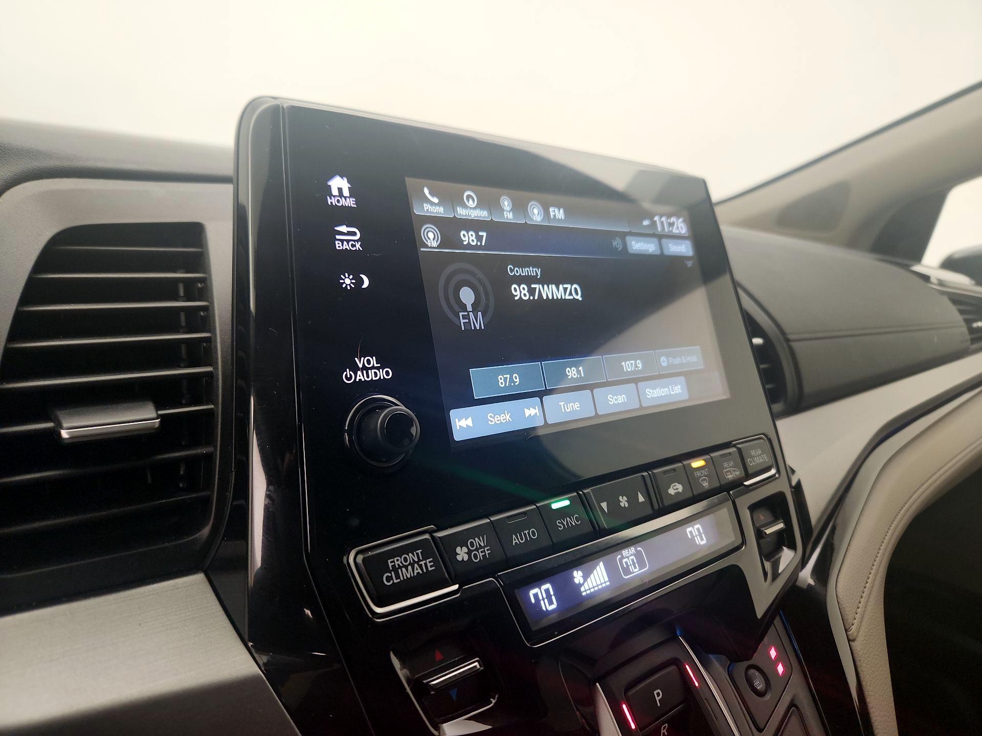 Thumbnail: 2023 Honda Odyssey - 16