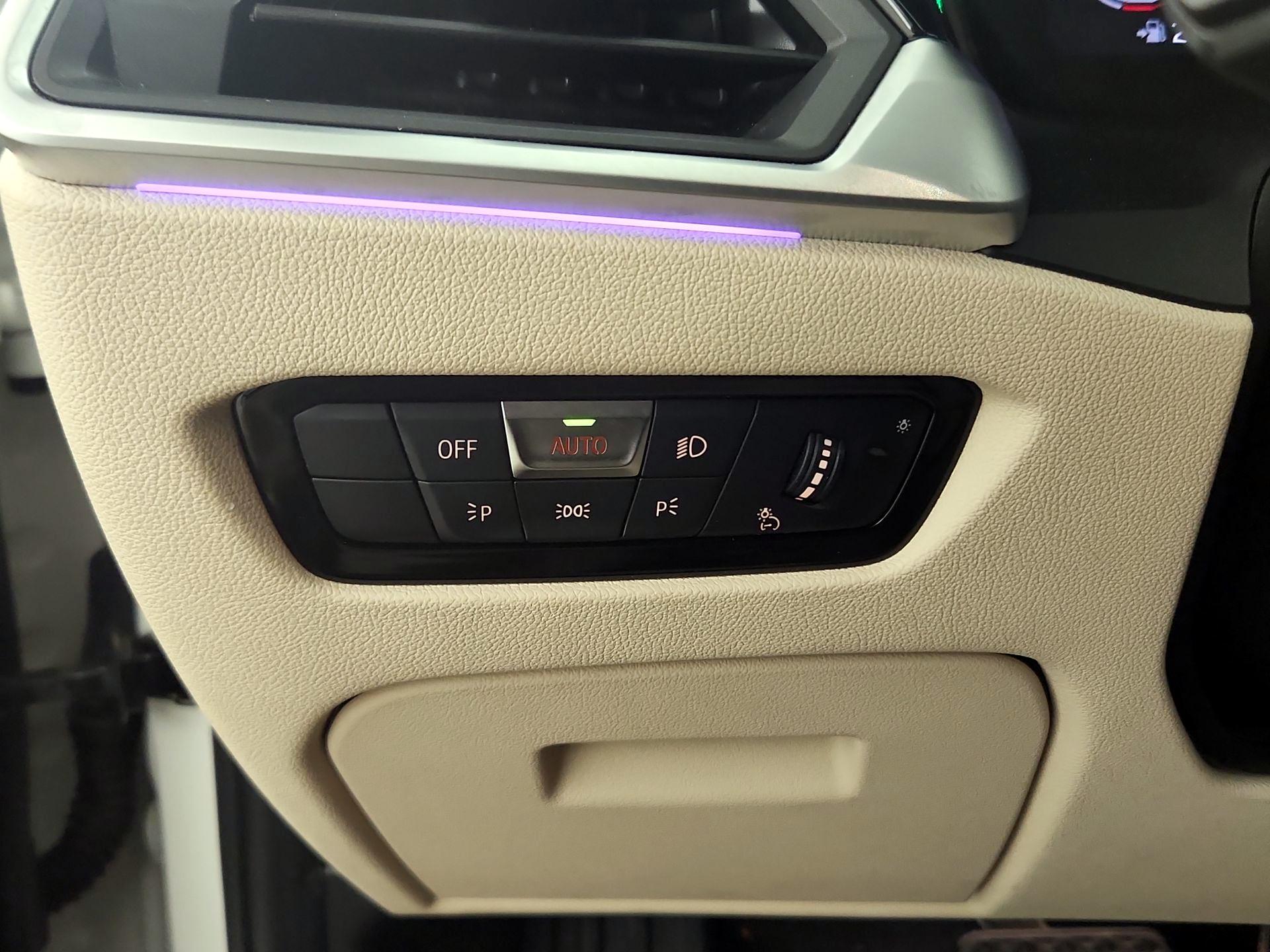 Thumbnail: 2020 BMW 3 Series - 13