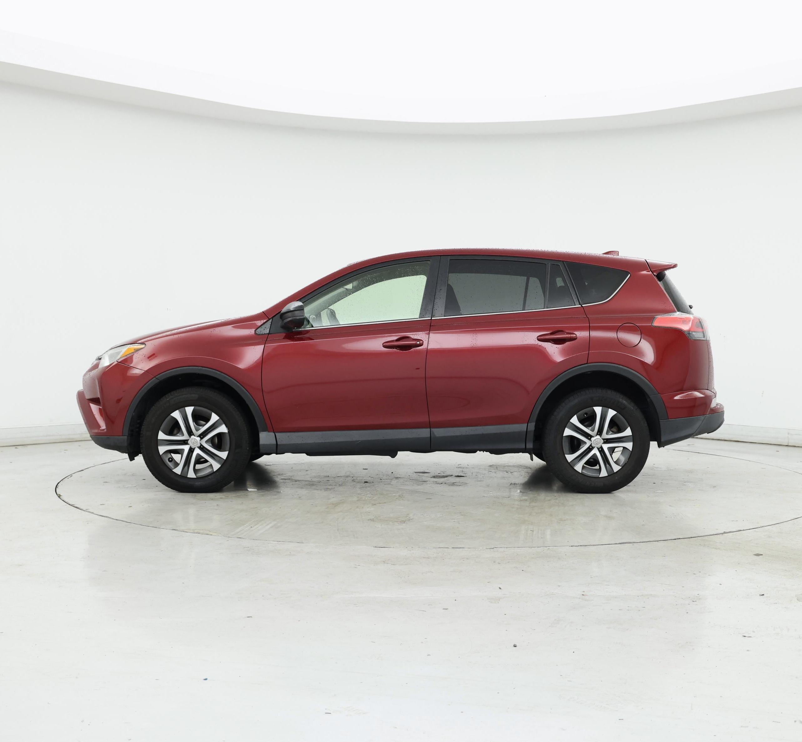 Thumbnail: 2018 Toyota RAV4 - 3