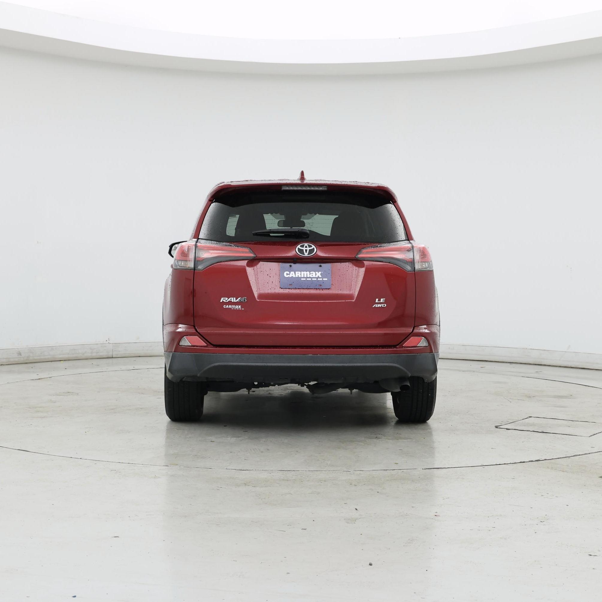 Thumbnail: 2018 Toyota RAV4 - 8