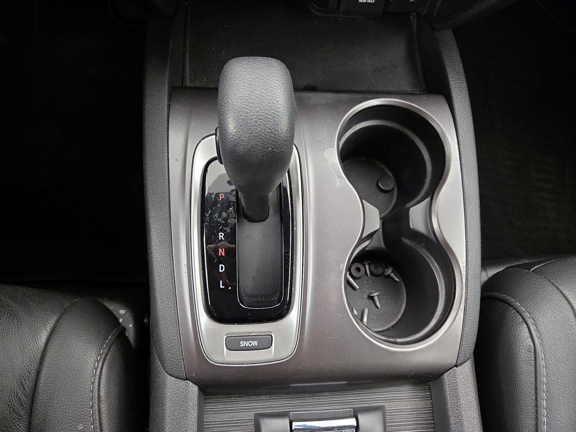 Thumbnail: 2018 Honda Pilot - 17