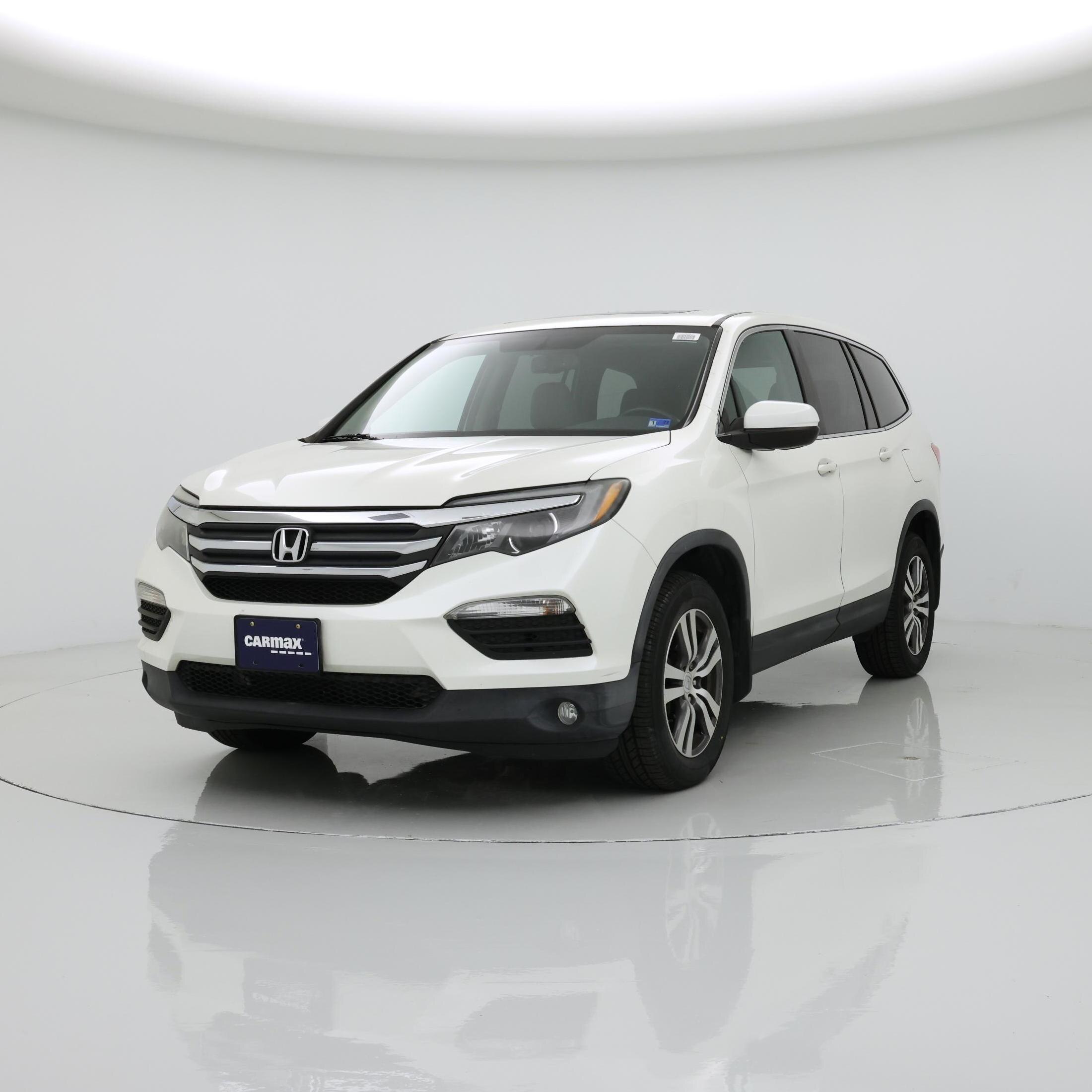 Thumbnail: 2016 Honda Pilot - 4