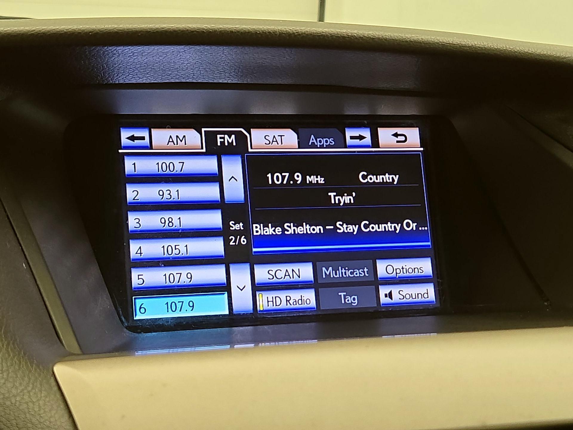 Thumbnail: 2014 Lexus RX - 16