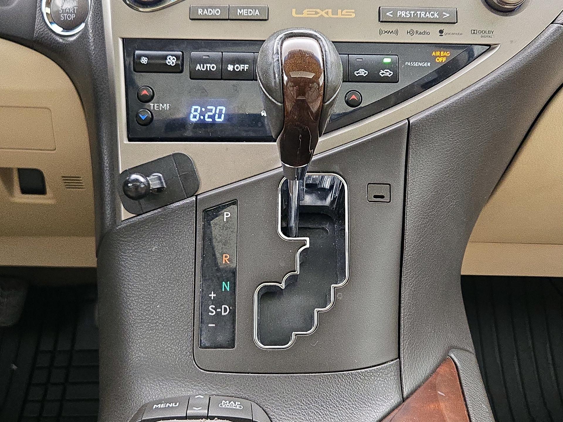 Thumbnail: 2014 Lexus RX - 18