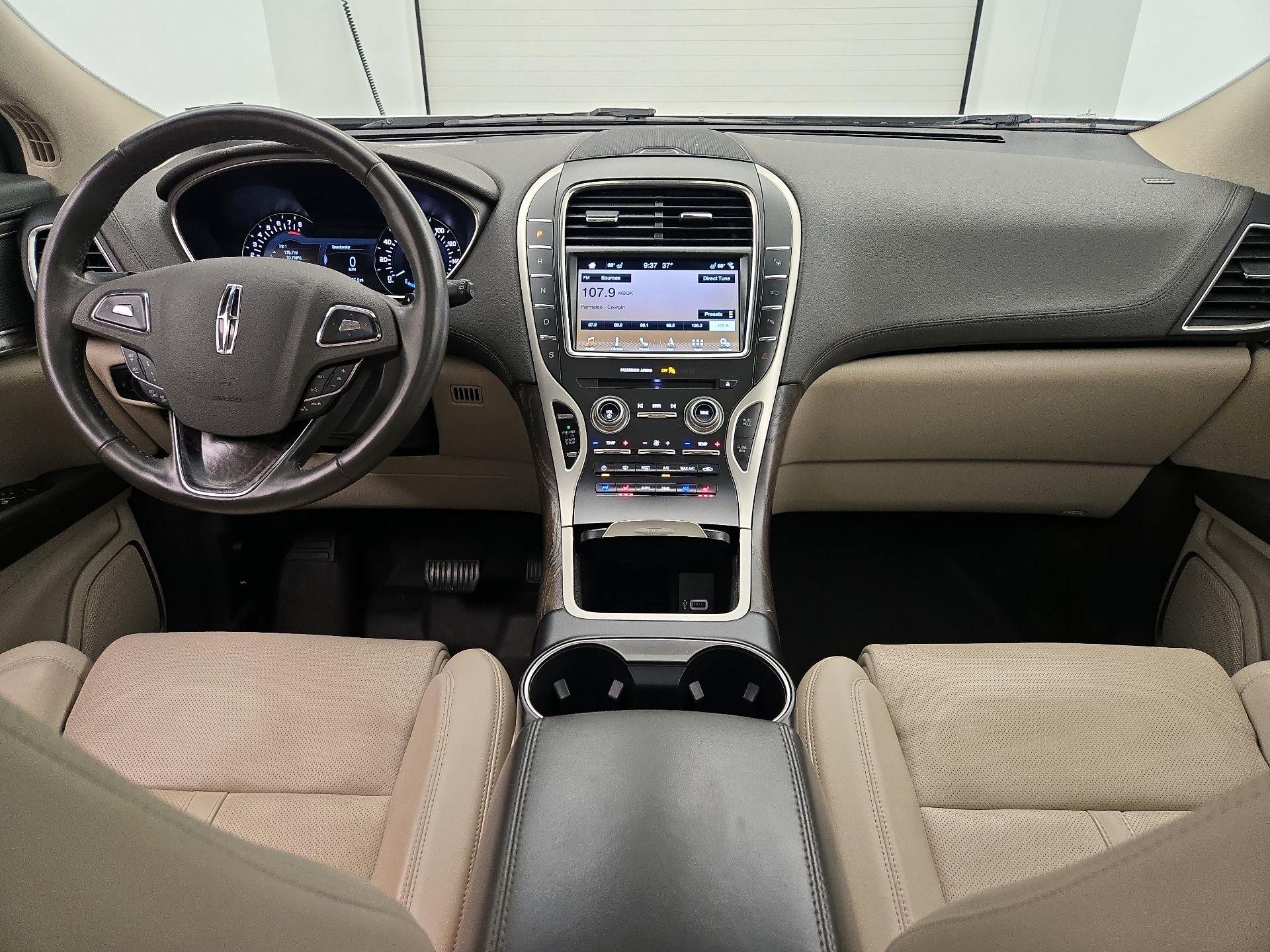 Thumbnail: 2017 Lincoln MKX - 9