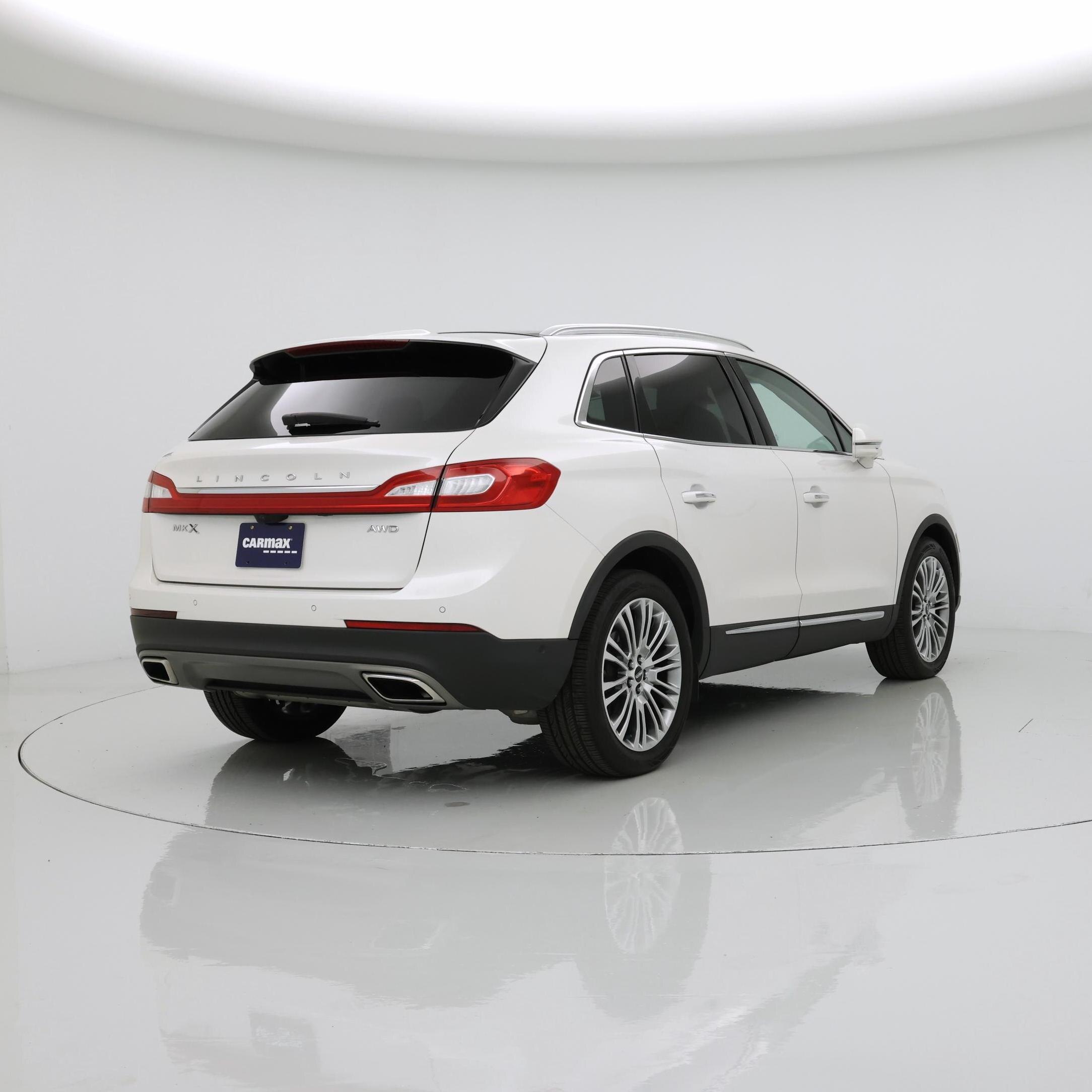 Thumbnail: 2017 Lincoln MKX - 8