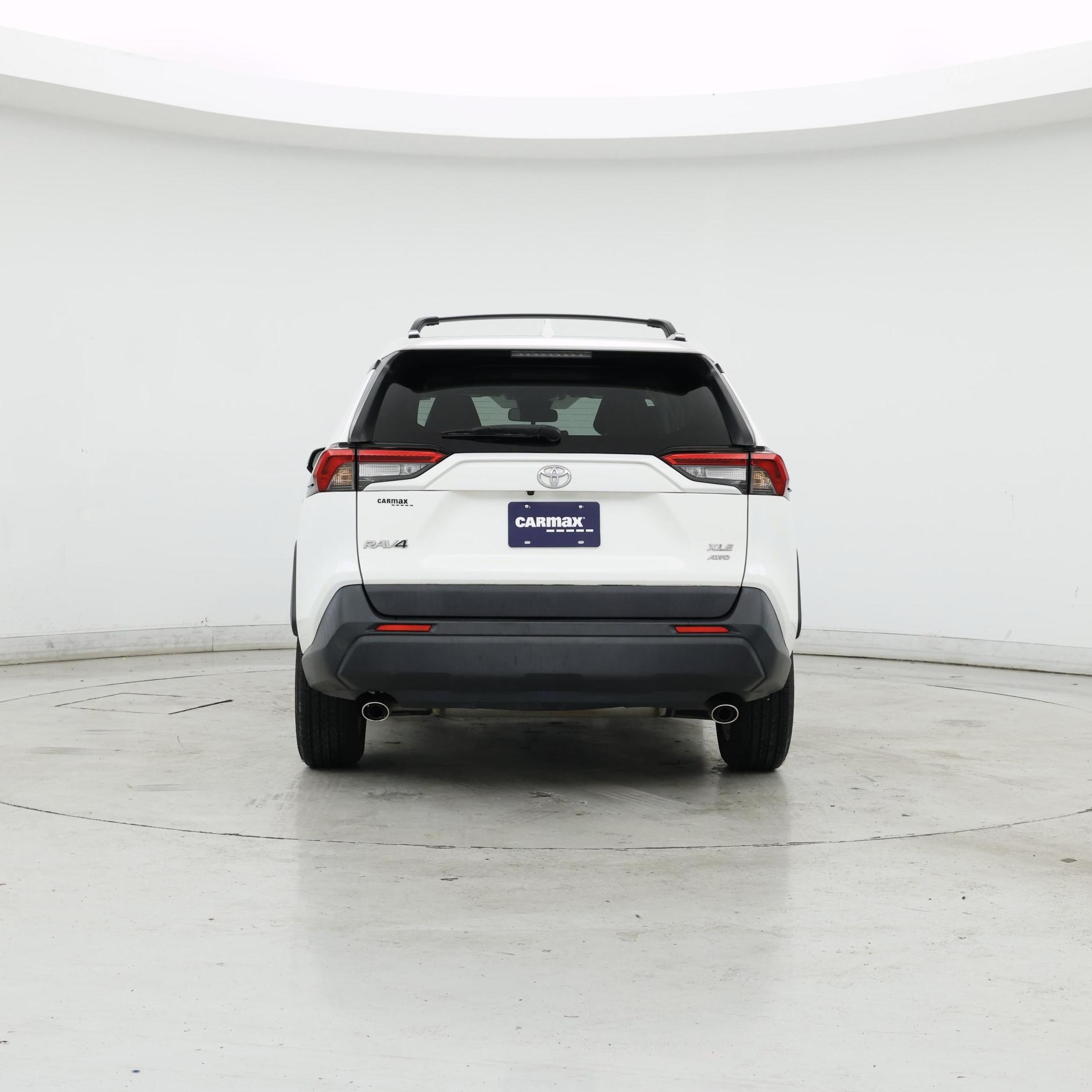 Thumbnail: 2019 Toyota RAV4 - 6