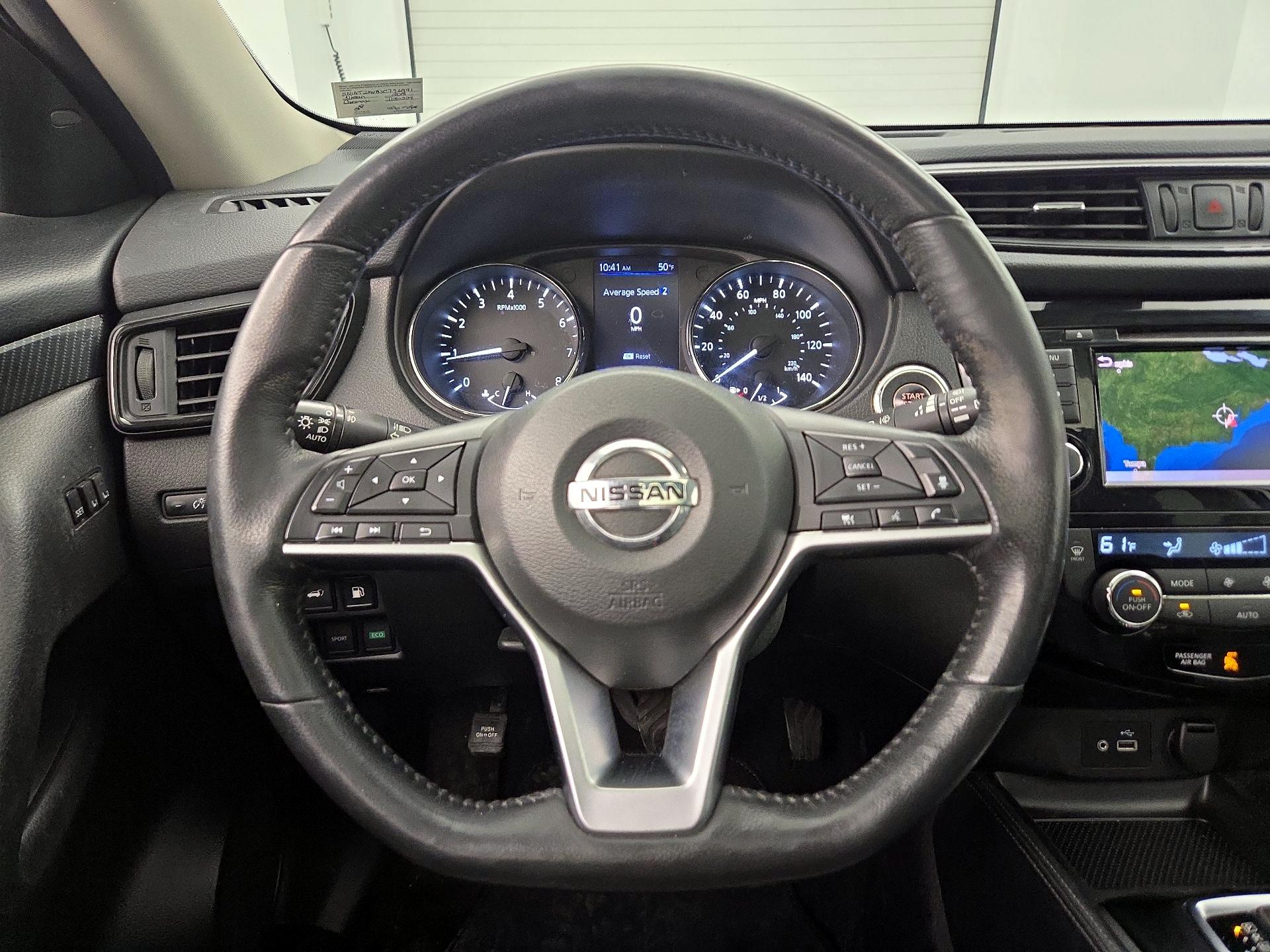 Thumbnail: 2018 Nissan Rogue - 10