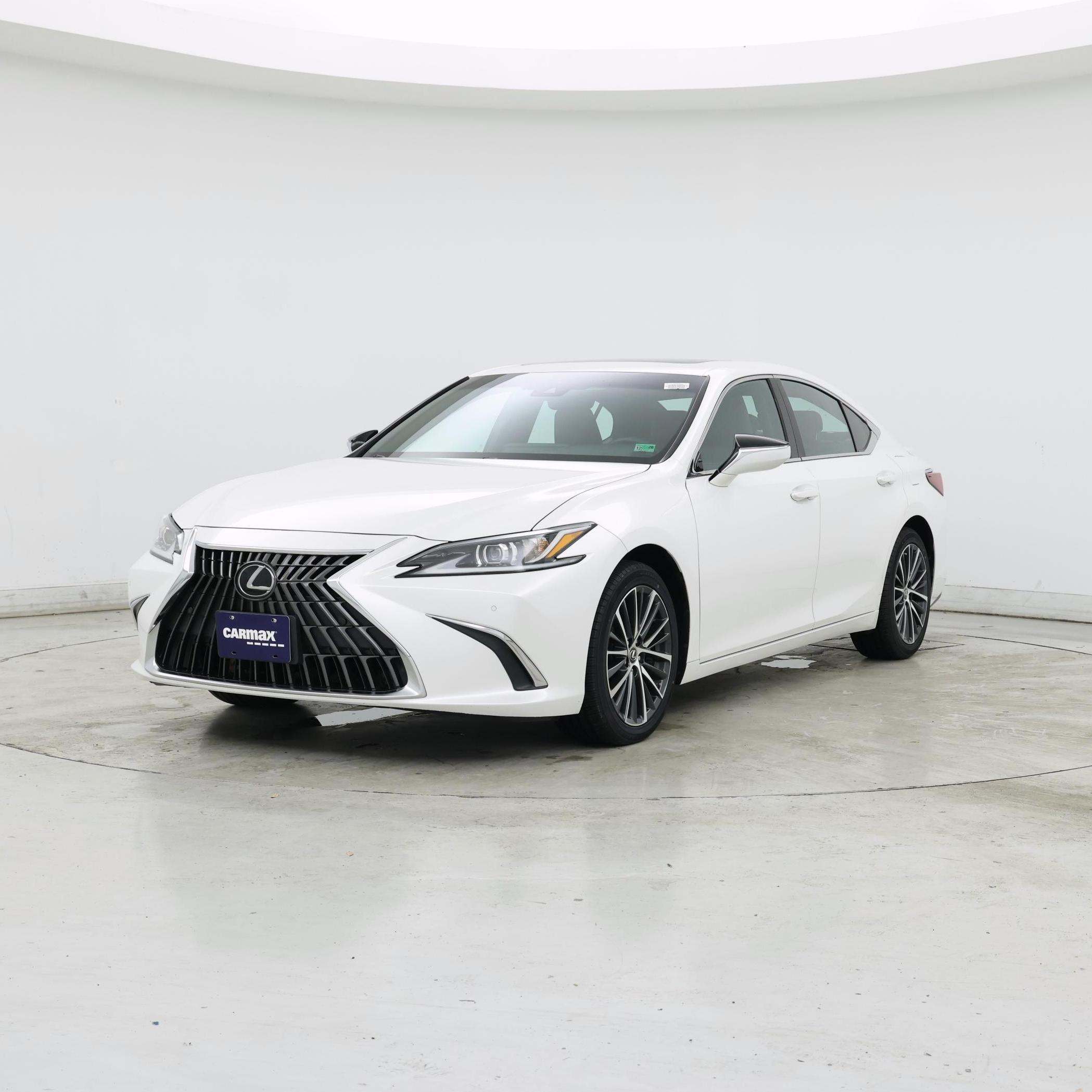 Thumbnail: 2022 Lexus ES - 4