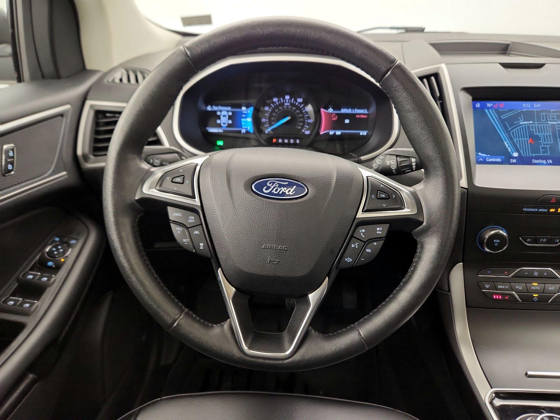 Thumbnail: 2020 Ford Edge - 10