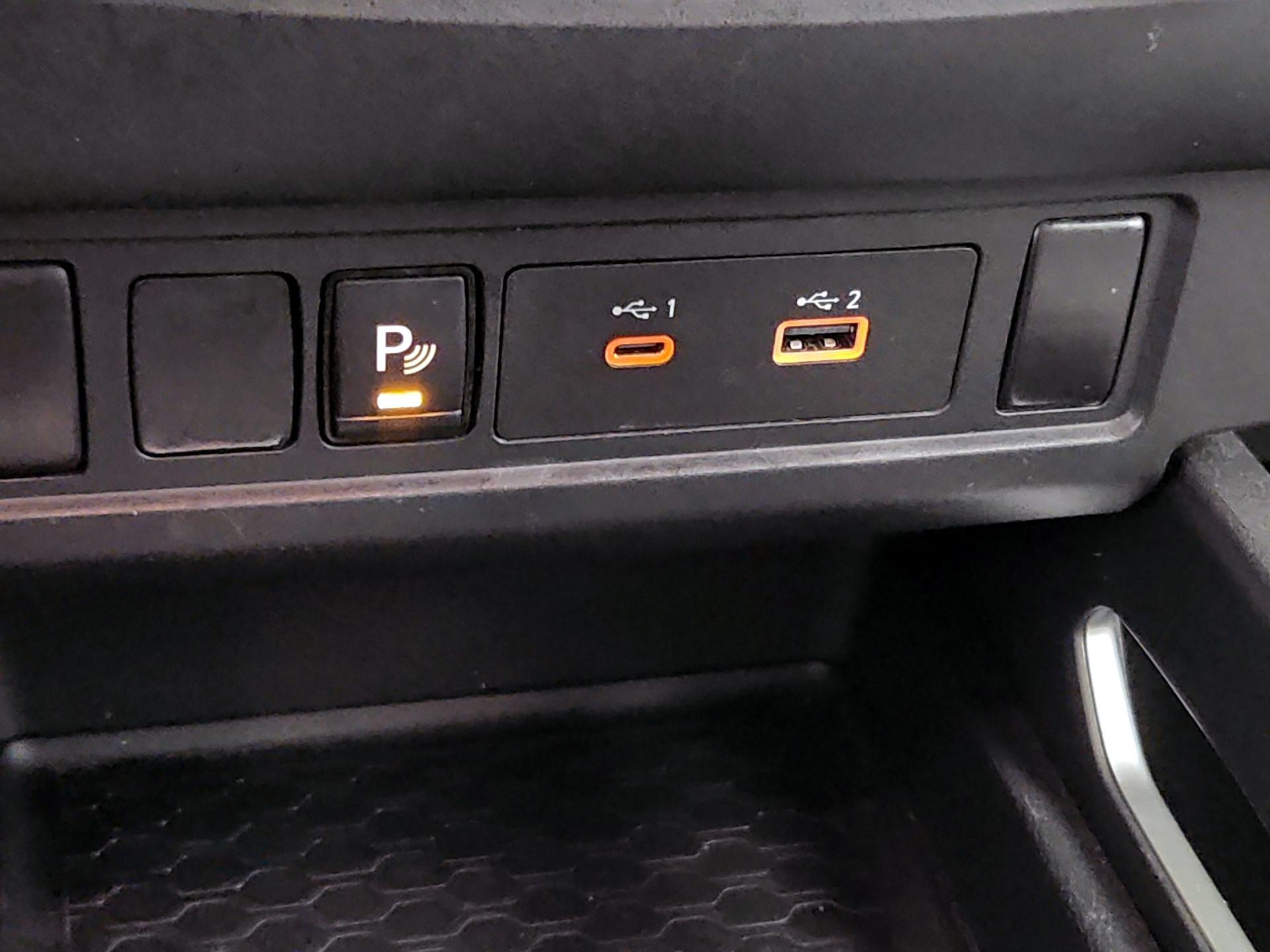 Thumbnail: 2022 Nissan Frontier - 18