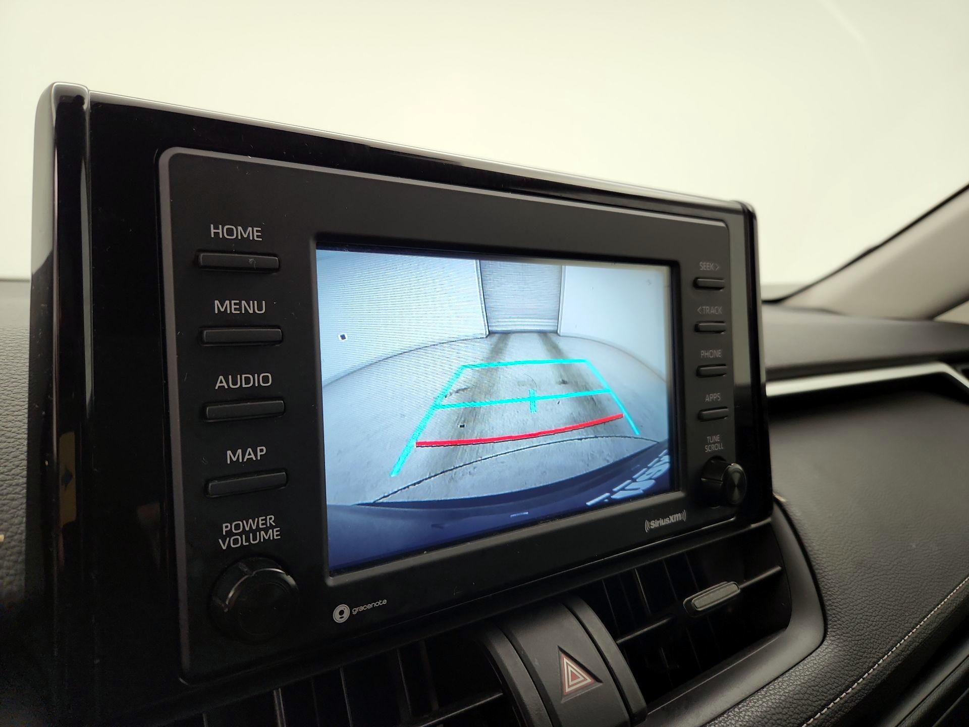 Thumbnail: 2020 Toyota RAV4 - 14