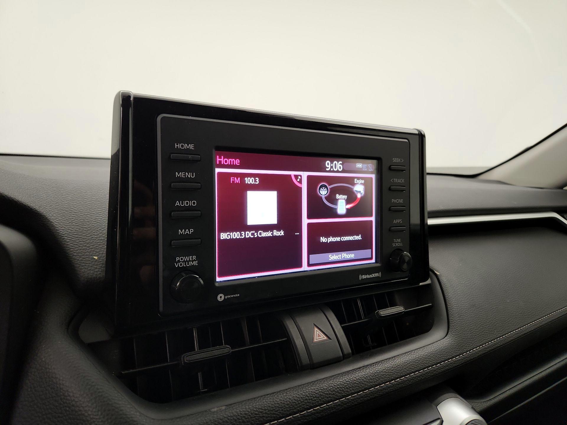 Thumbnail: 2020 Toyota RAV4 - 15