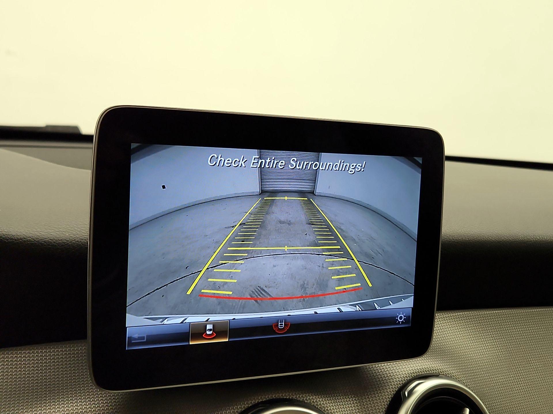 Thumbnail: 2018 Mercedes-Benz GLA - 15