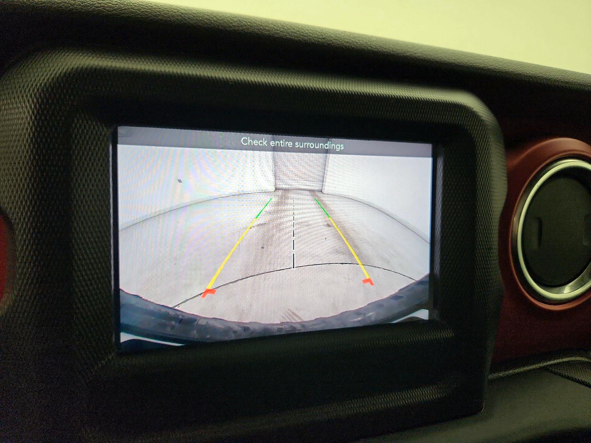 Thumbnail: 2020 Jeep Wrangler - 14