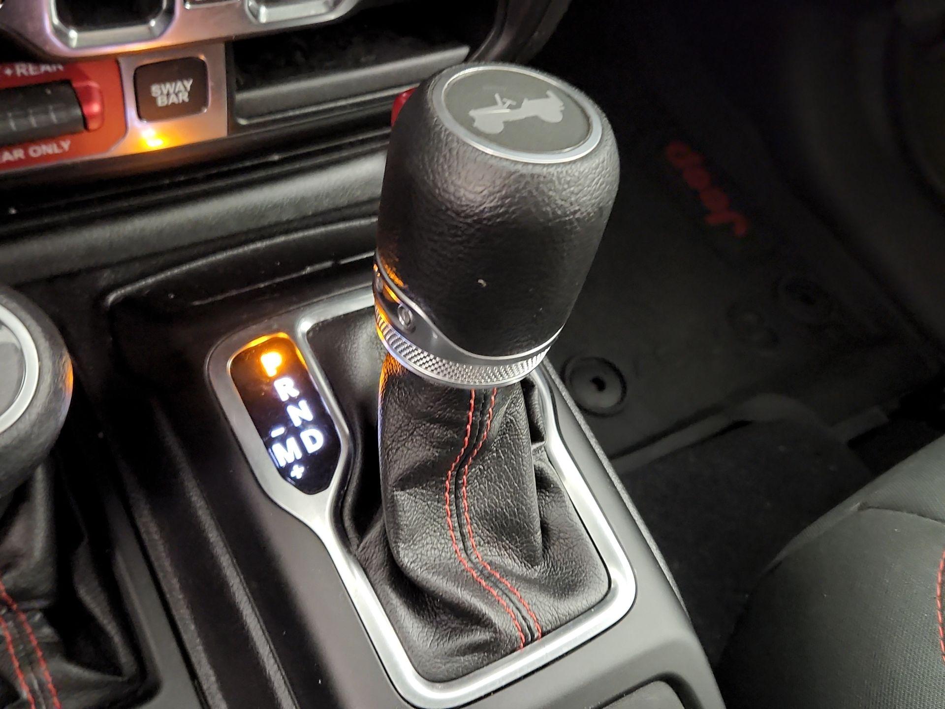 Thumbnail: 2020 Jeep Wrangler - 17