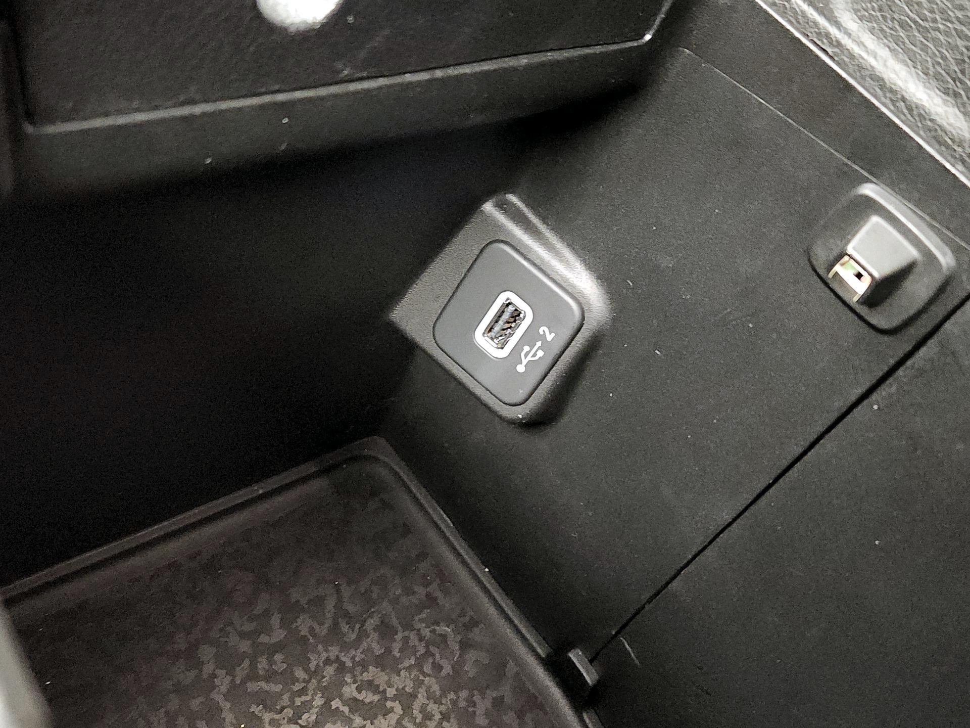 Thumbnail: 2020 Jeep Wrangler - 18