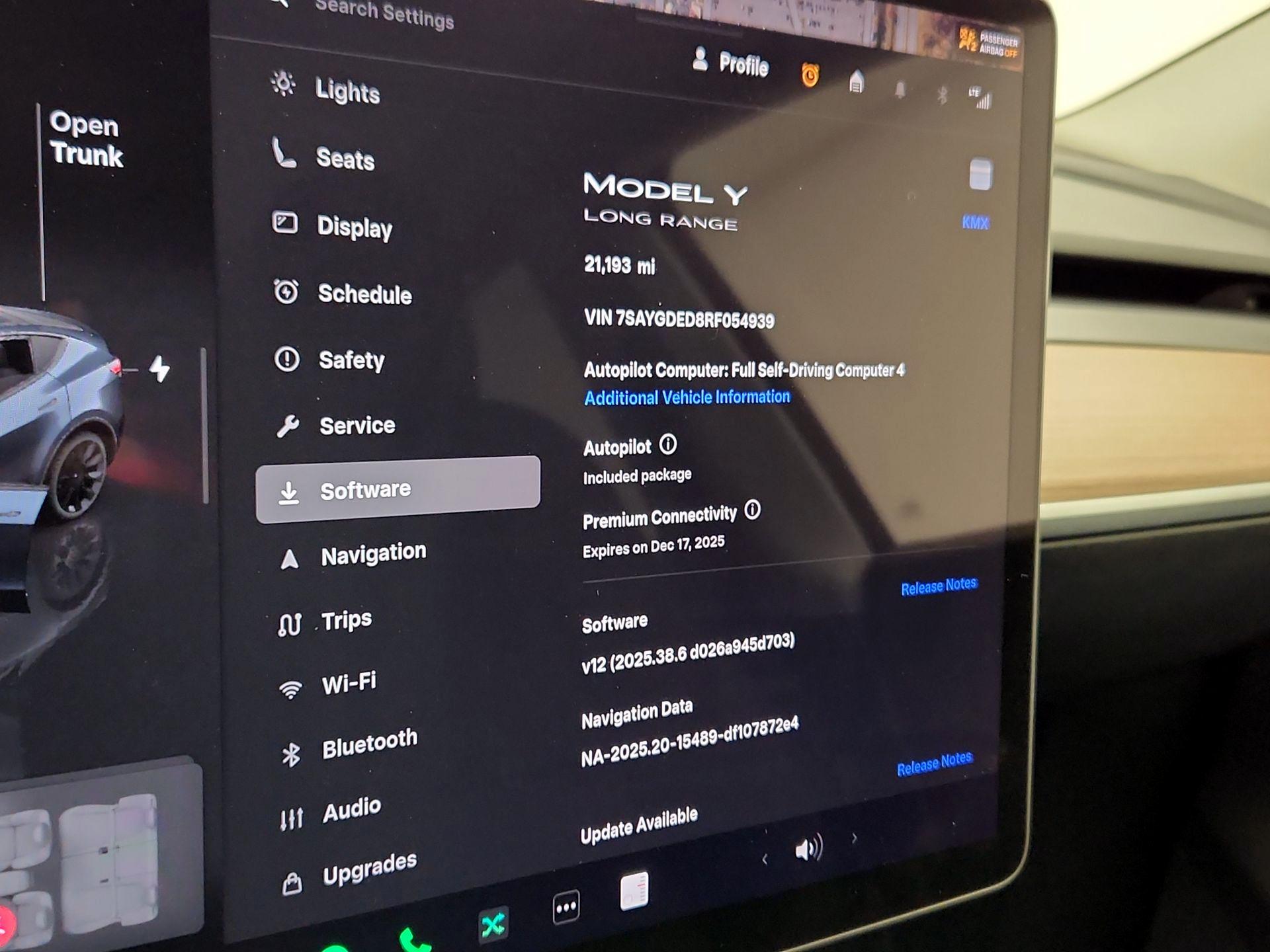 Thumbnail: 2024 Tesla Model Y - 14