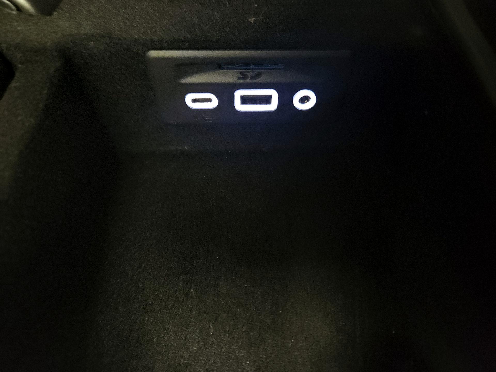 Thumbnail: 2023 Chevrolet Corvette - 18