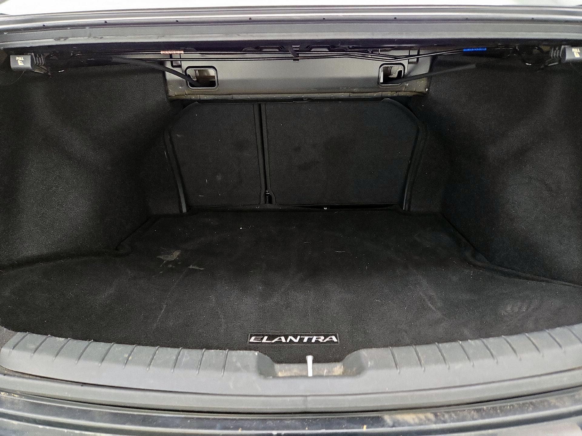 Thumbnail: 2017 Hyundai Elantra - 20