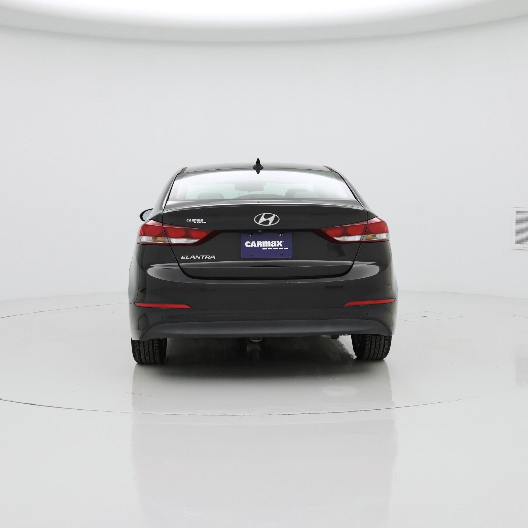 Thumbnail: 2017 Hyundai Elantra - 6