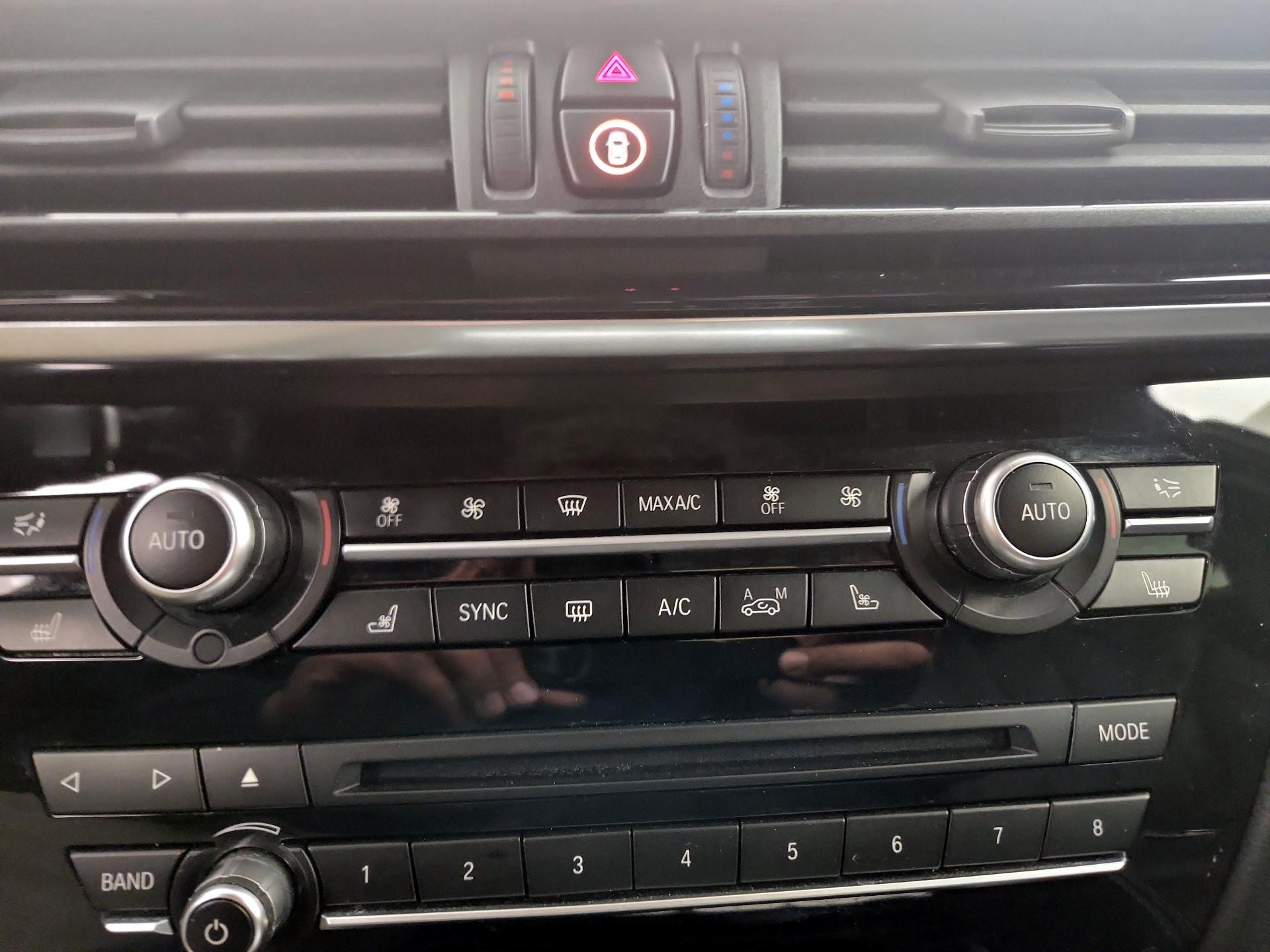 Thumbnail: 2019 BMW X6 - 17