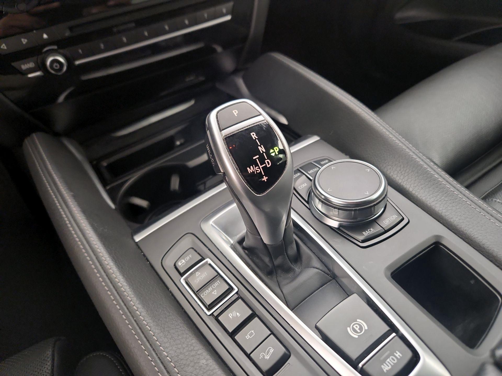 Thumbnail: 2019 BMW X6 - 18