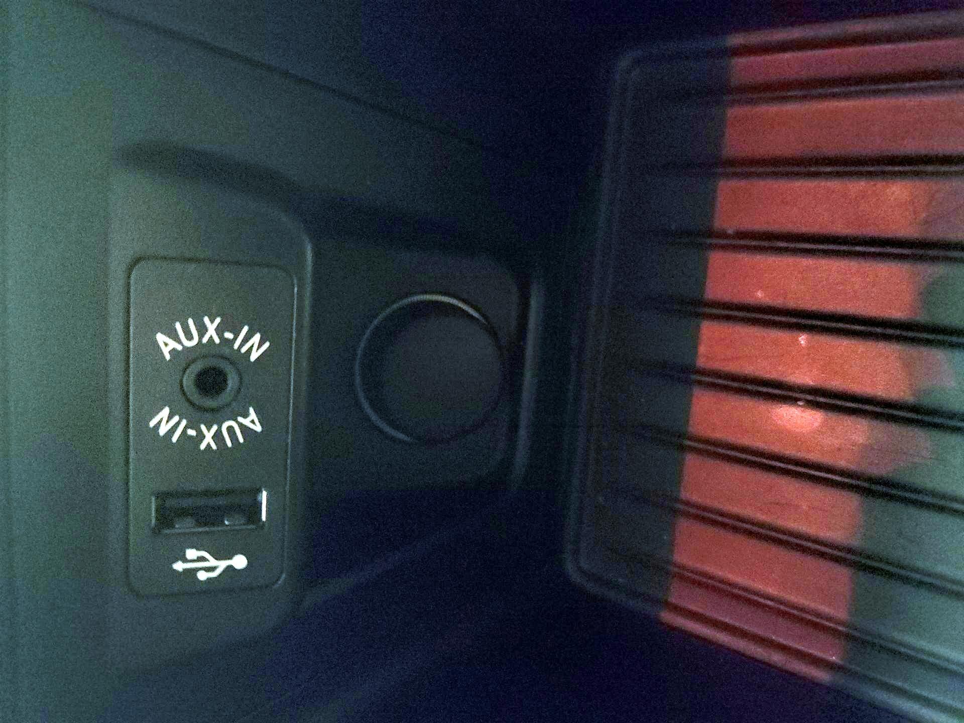 Thumbnail: 2019 BMW X6 - 19