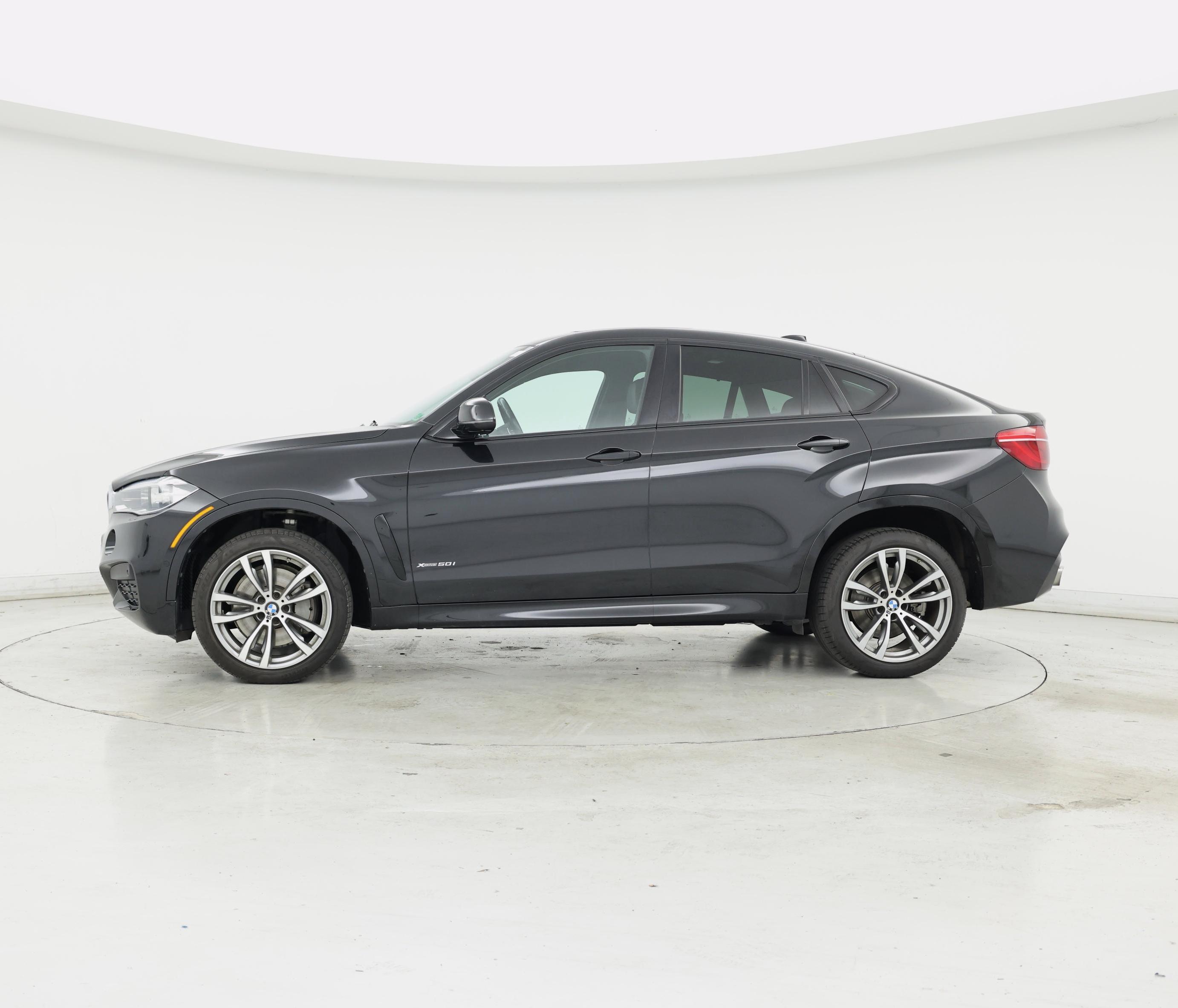 Thumbnail: 2019 BMW X6 - 3