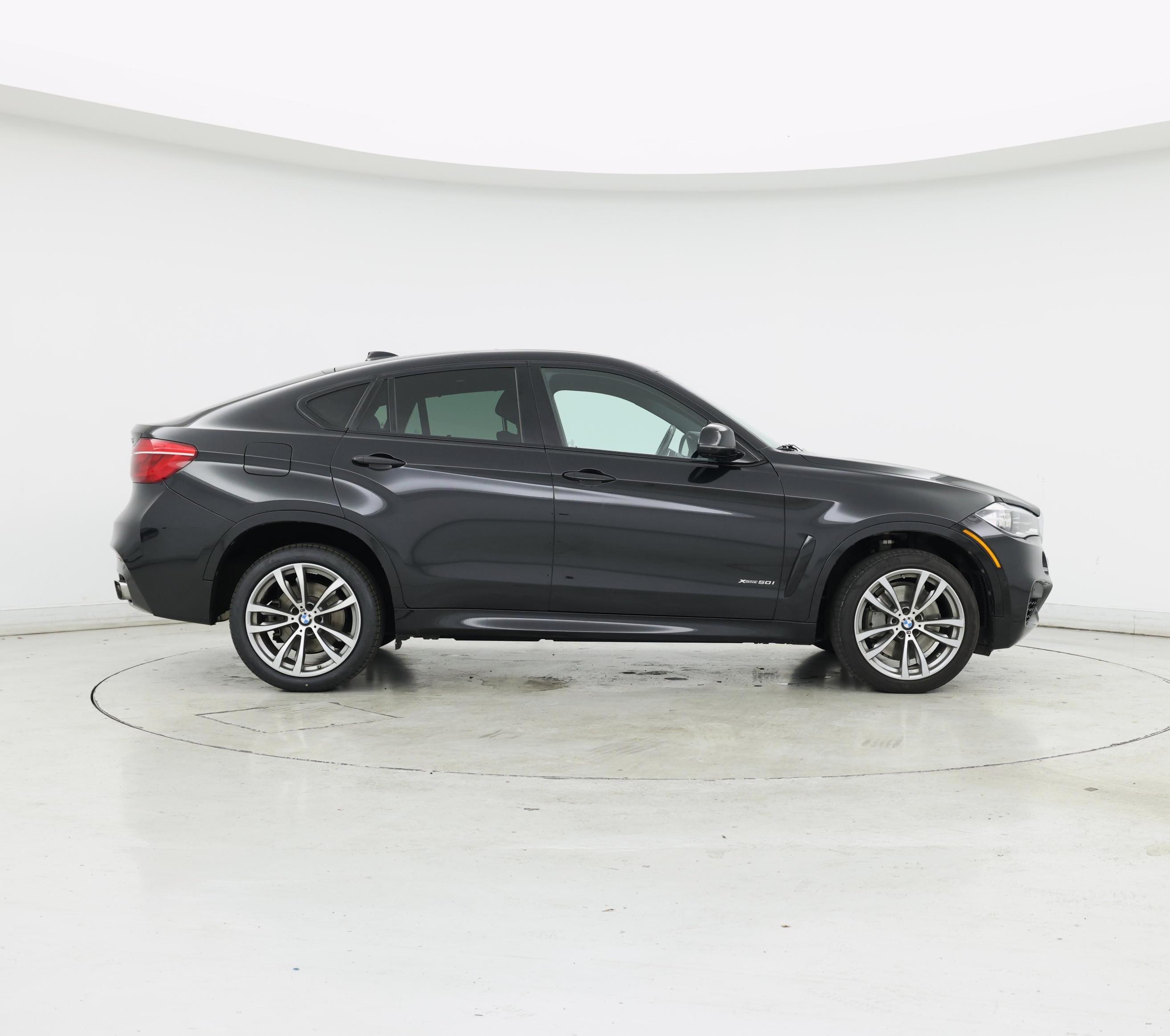 Thumbnail: 2019 BMW X6 - 7