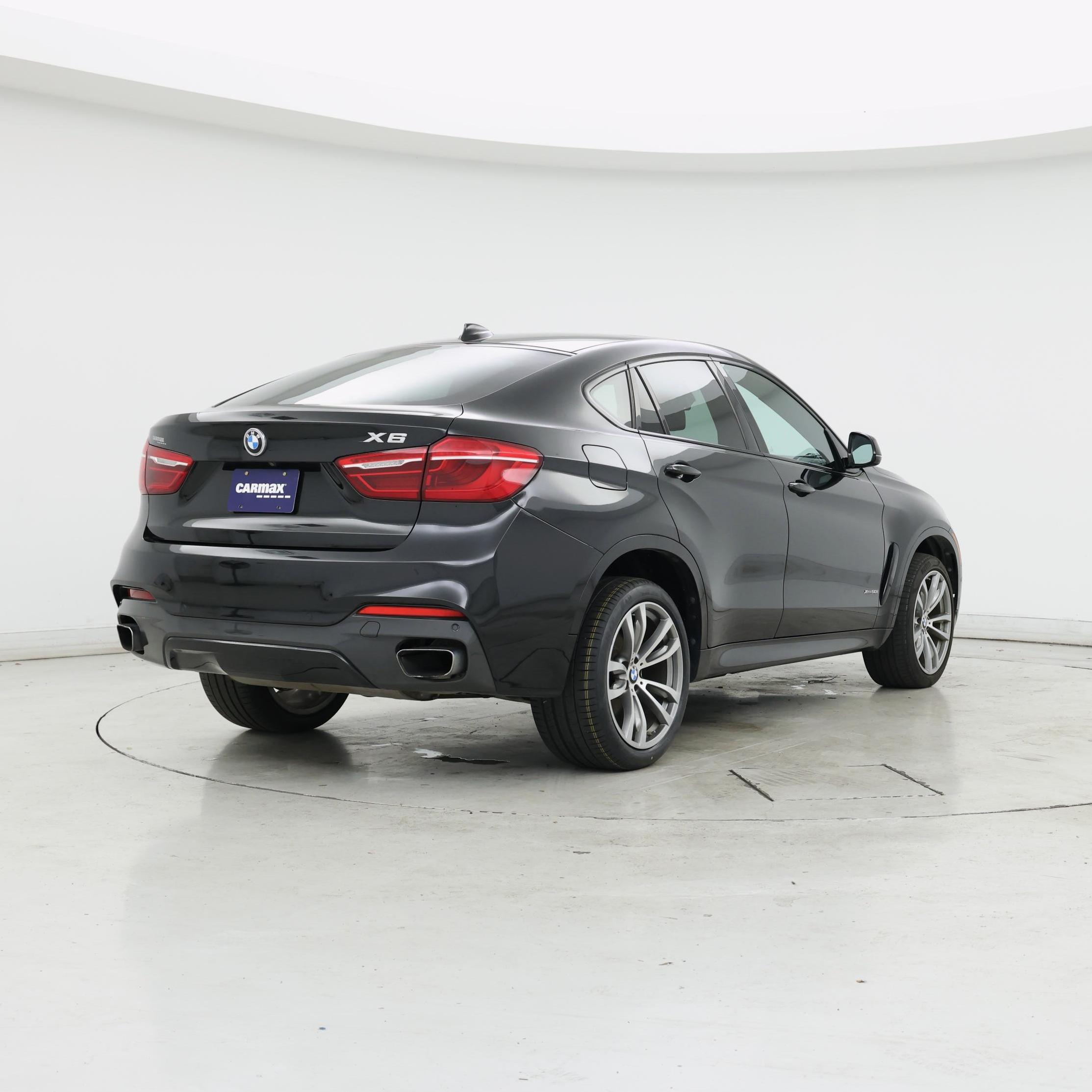 Thumbnail: 2019 BMW X6 - 8