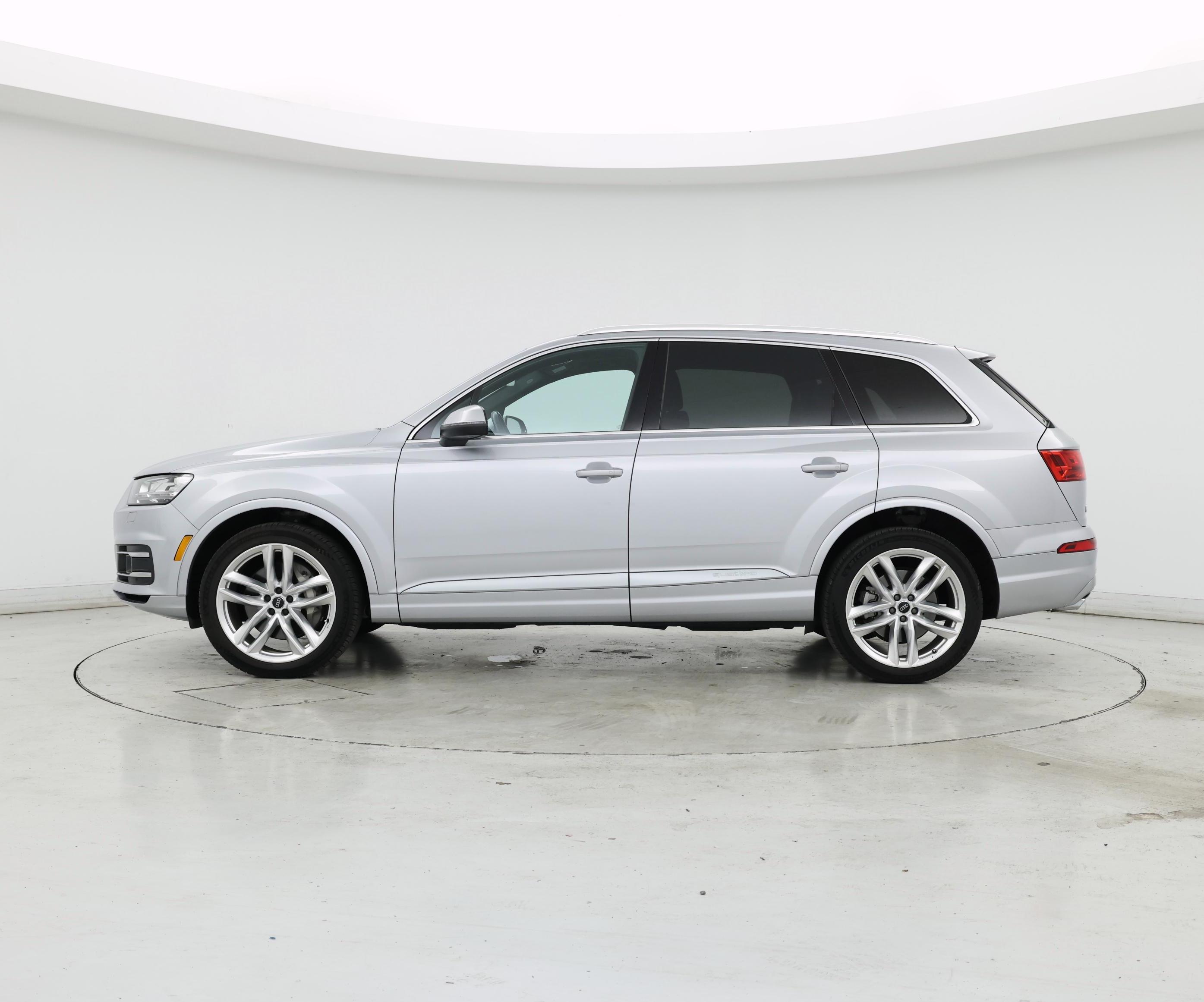 Thumbnail: 2018 Audi Q7 - 3