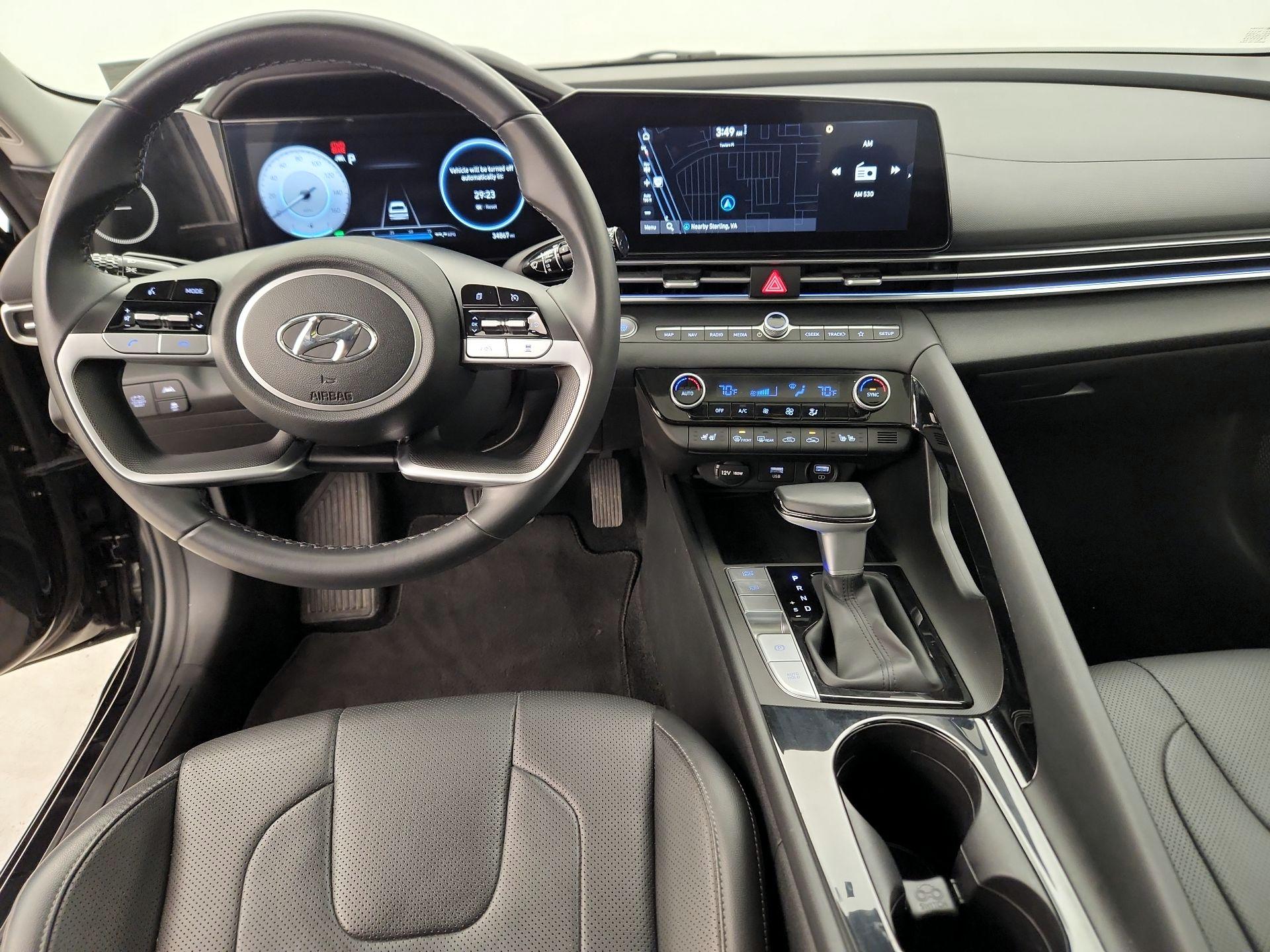 Thumbnail: 2023 Hyundai Elantra - 9