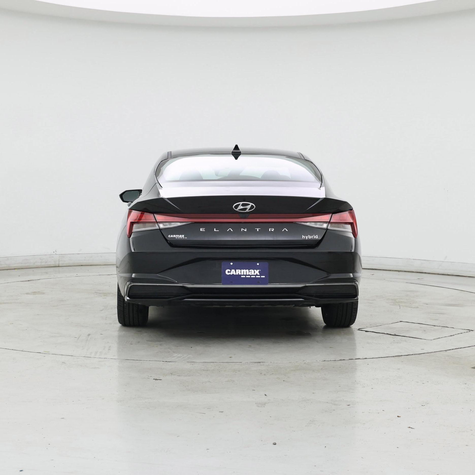 Thumbnail: 2023 Hyundai Elantra - 6