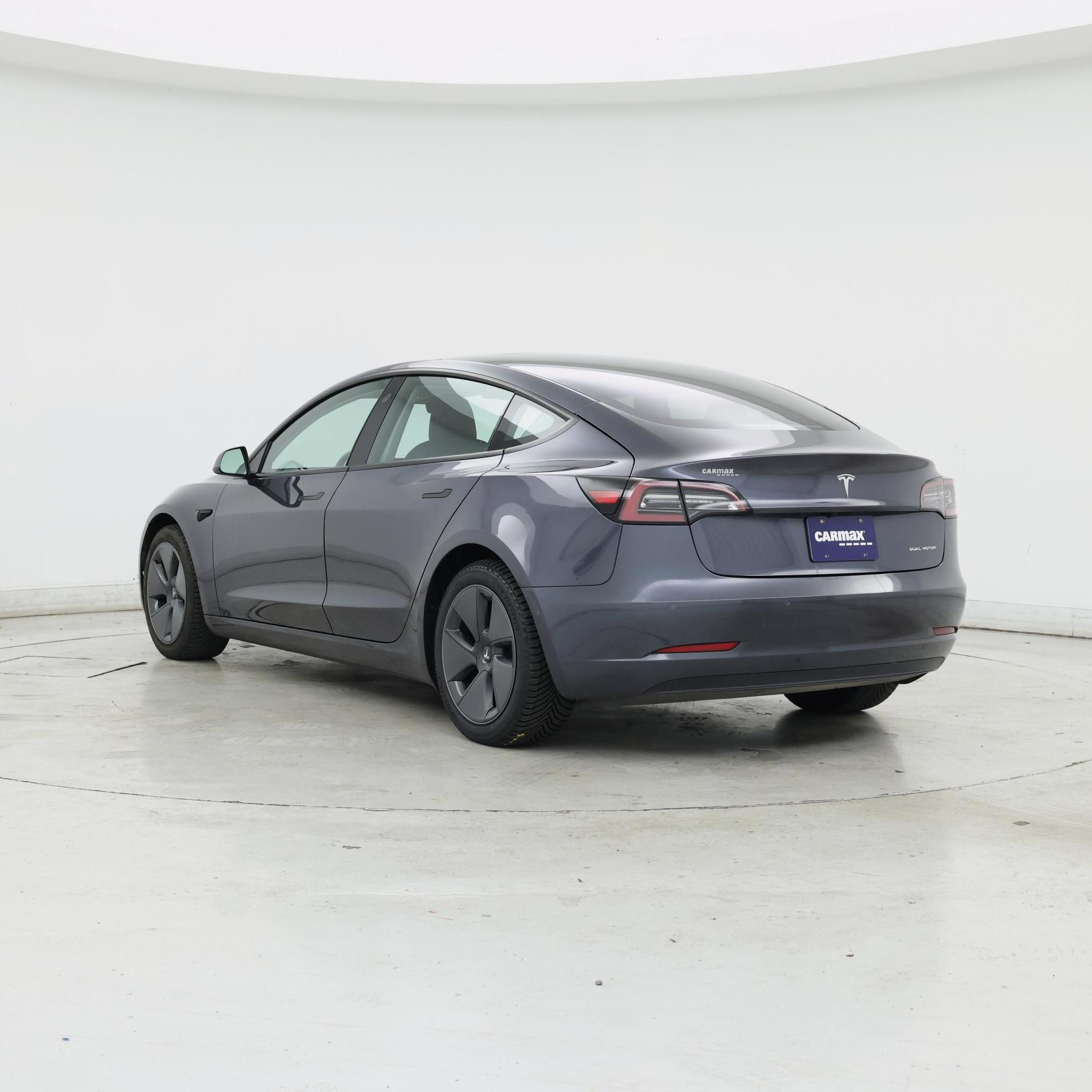 Thumbnail: 2022 Tesla Model 3 - 2