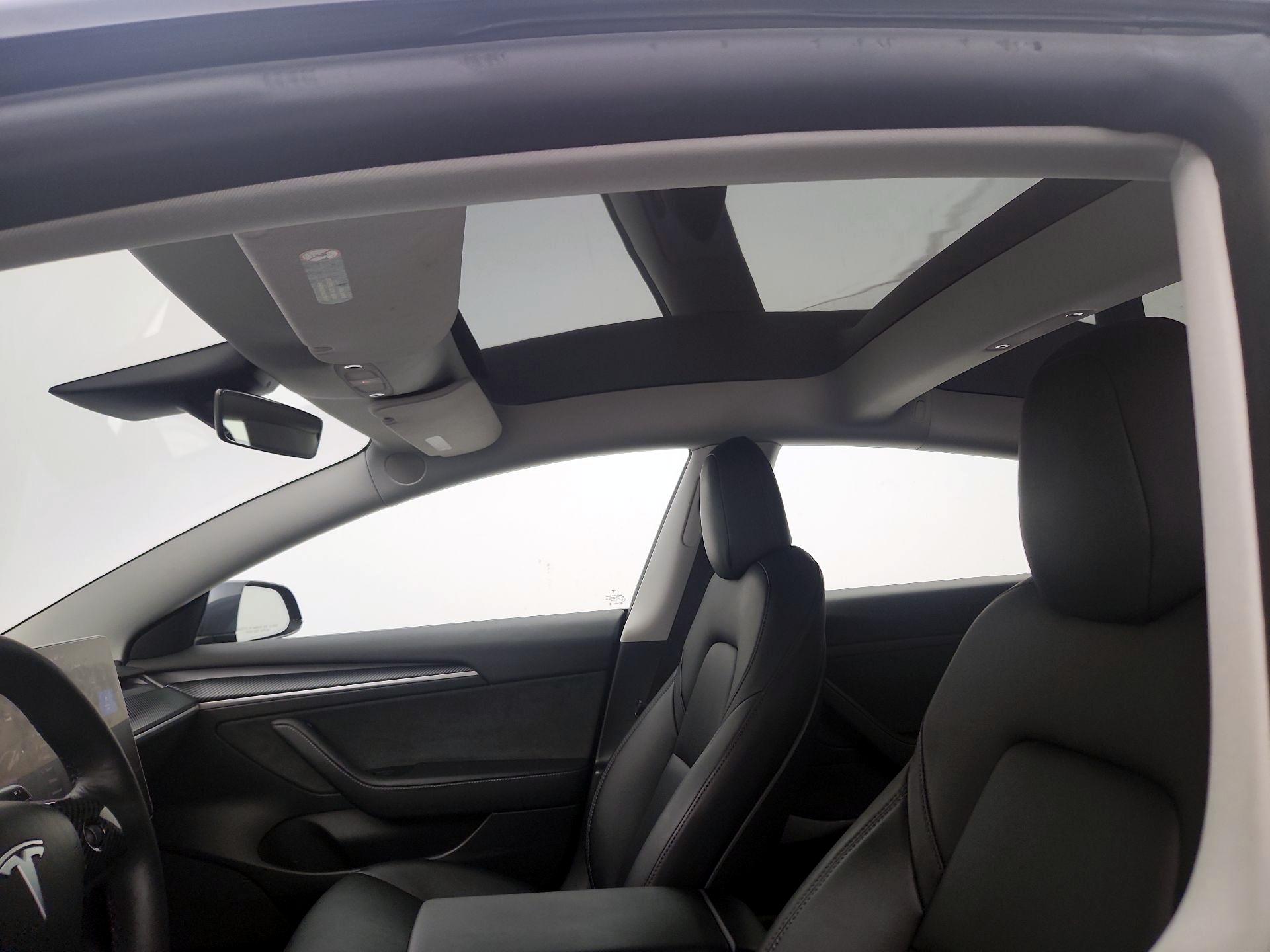 Thumbnail: 2022 Tesla Model 3 - 20