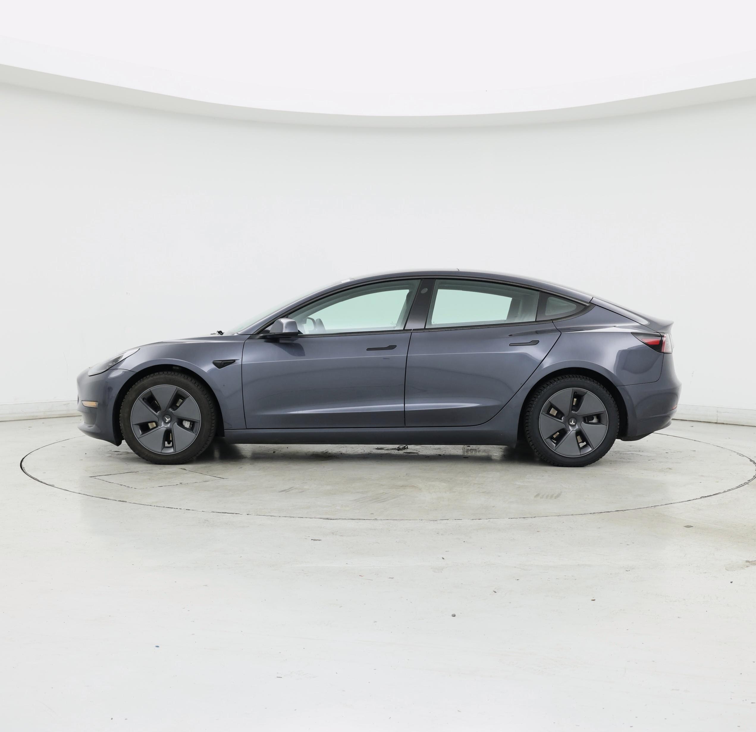 Thumbnail: 2022 Tesla Model 3 - 3