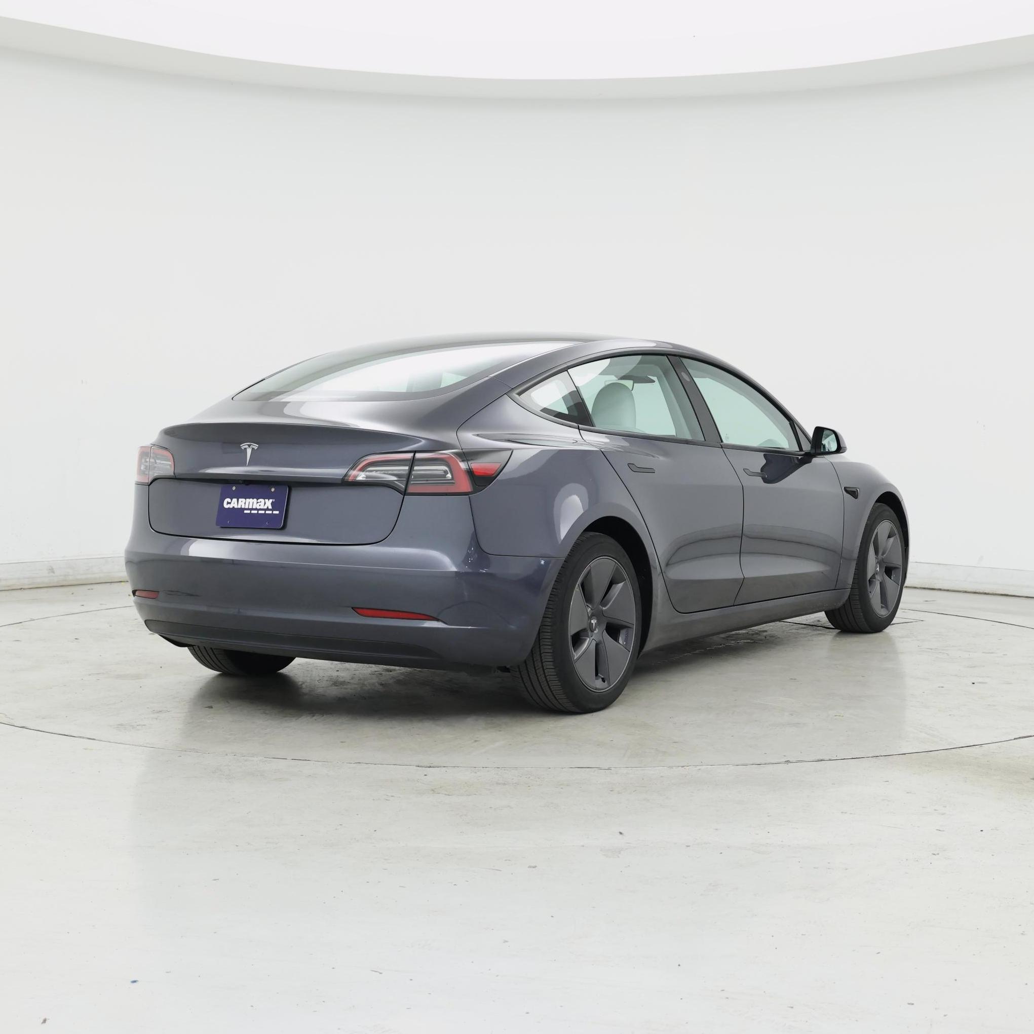 Thumbnail: 2023 Tesla Model 3 - 8