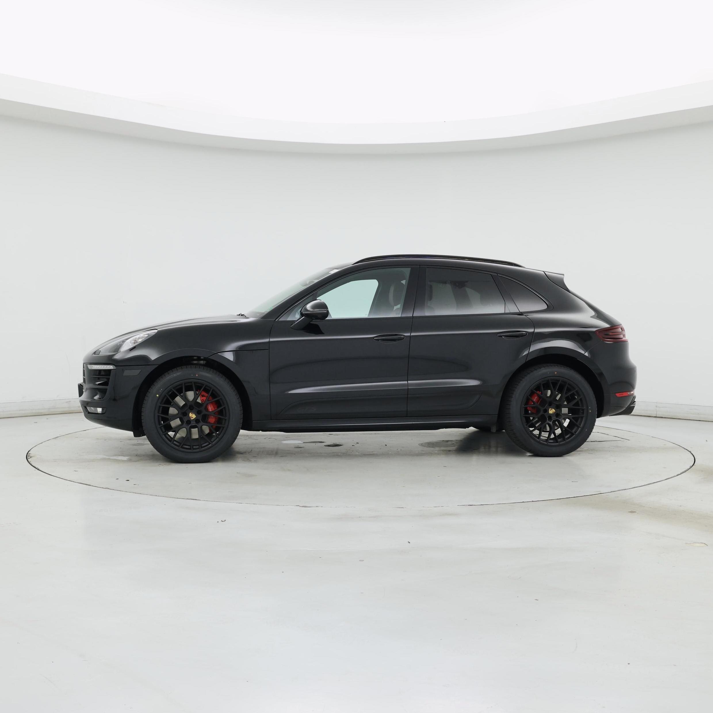 Thumbnail: 2018 Porsche Macan - 3