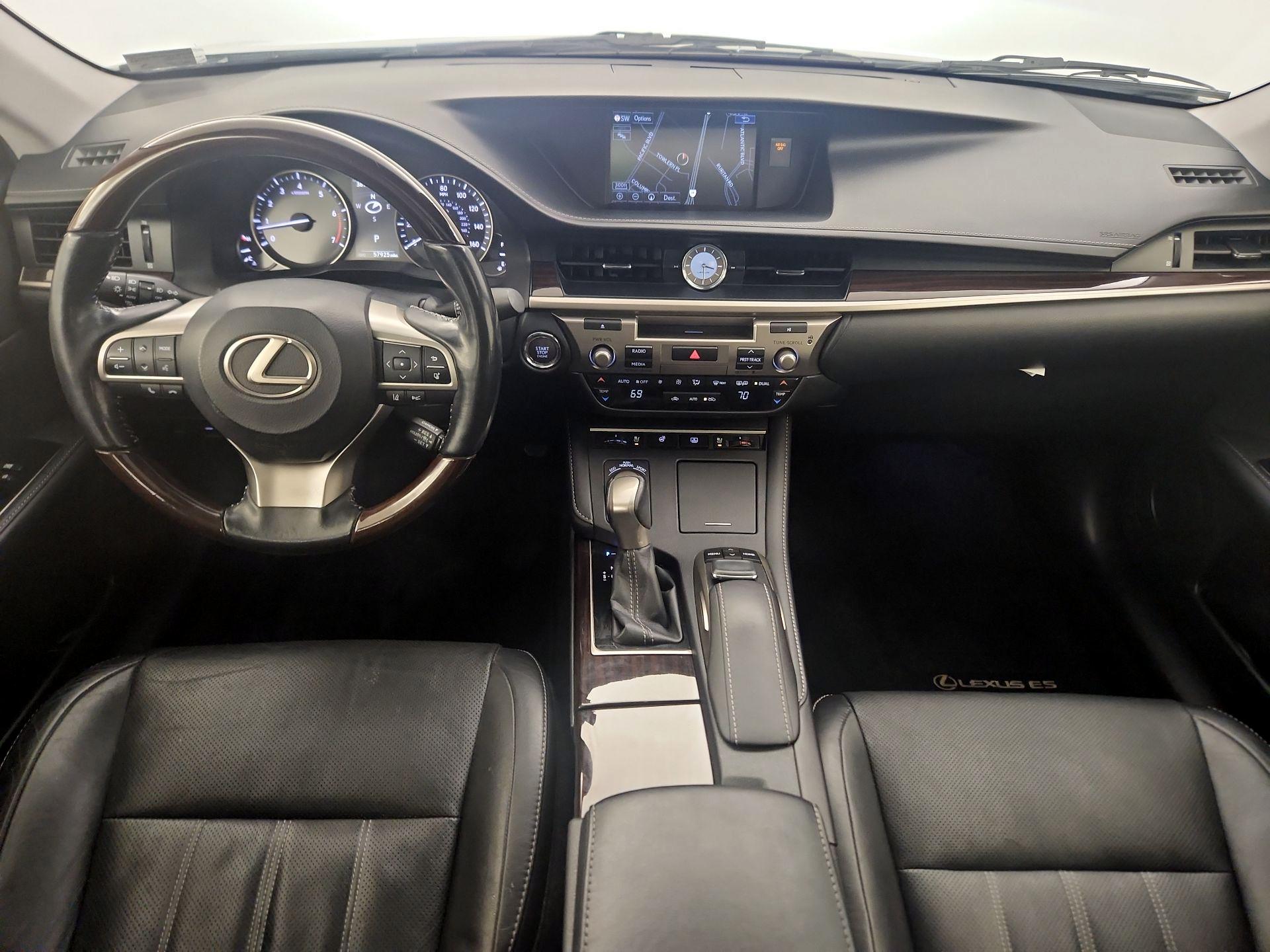 Thumbnail: 2016 Lexus ES - 9