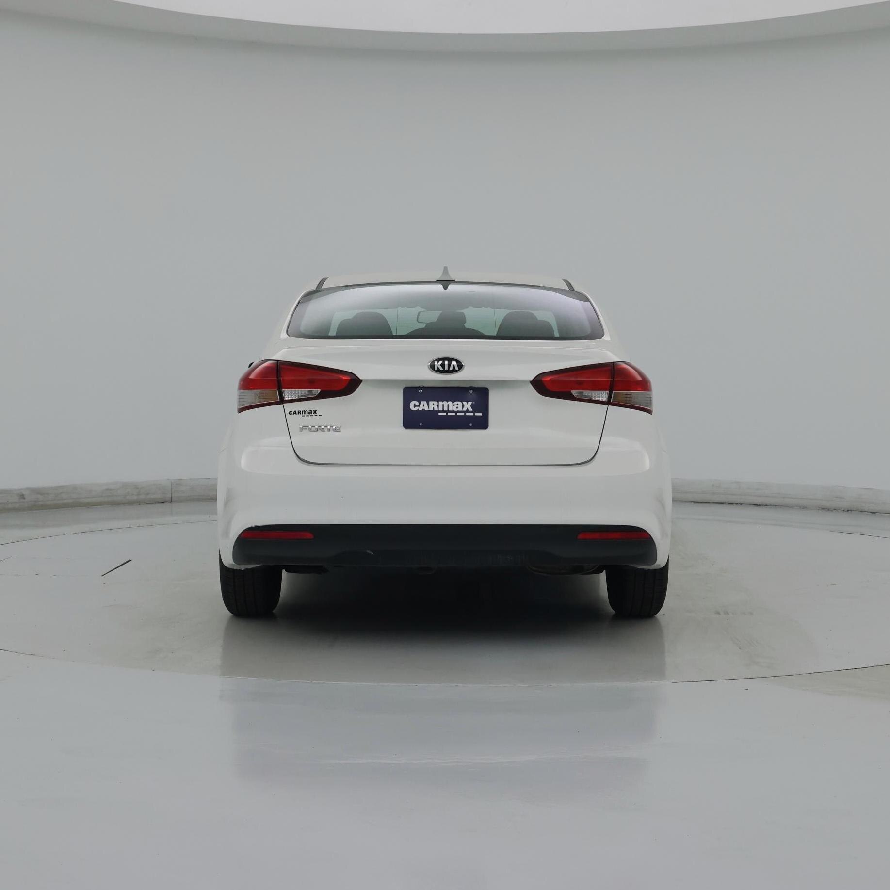 Thumbnail: 2018 Kia Forte - 6