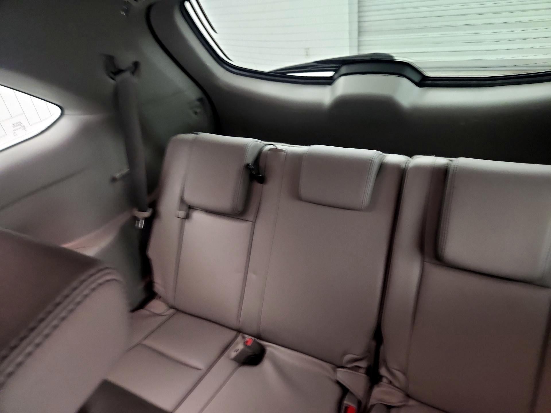 Thumbnail: 2016 Toyota Highlander - 19