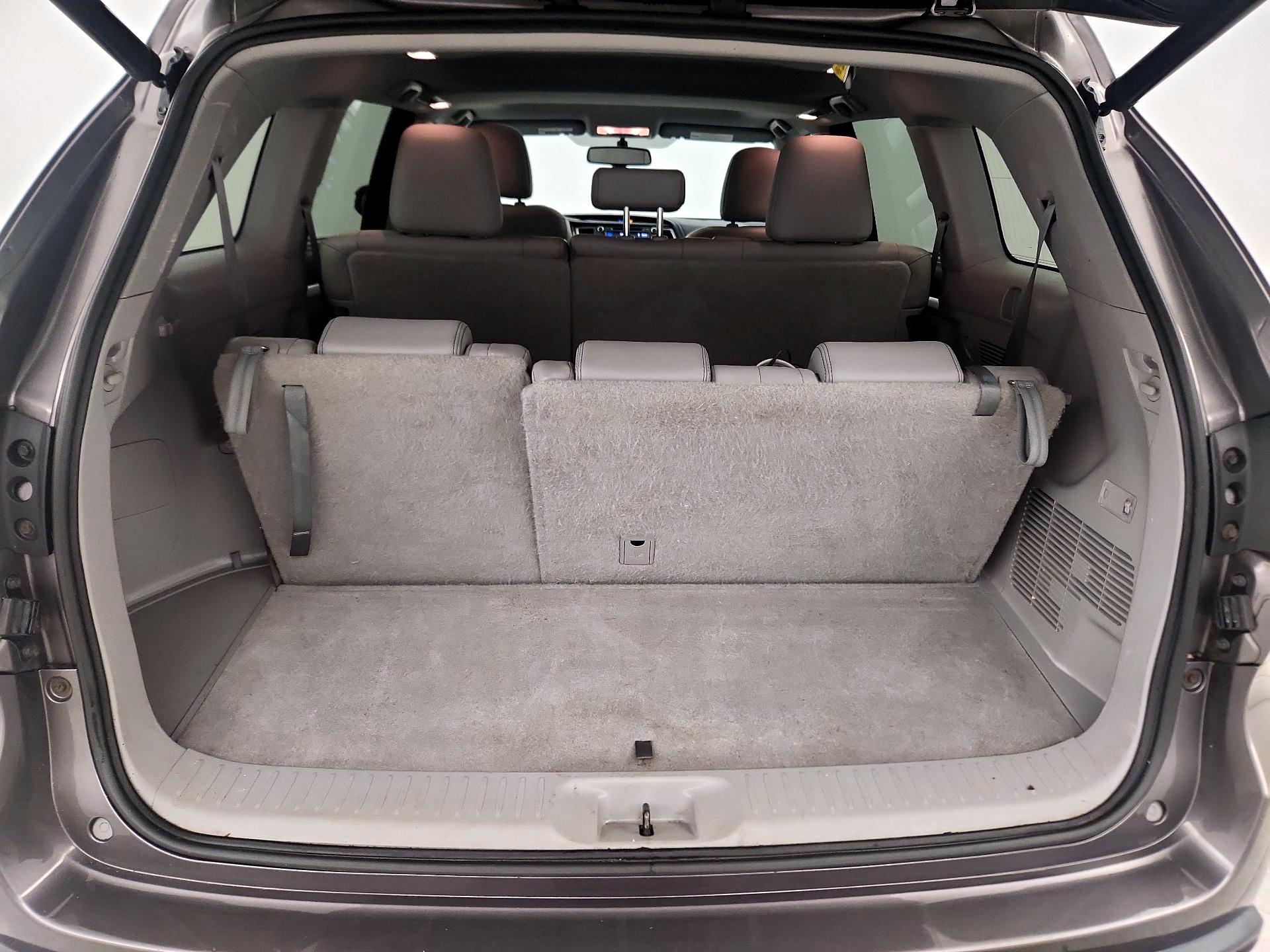 Thumbnail: 2016 Toyota Highlander - 20