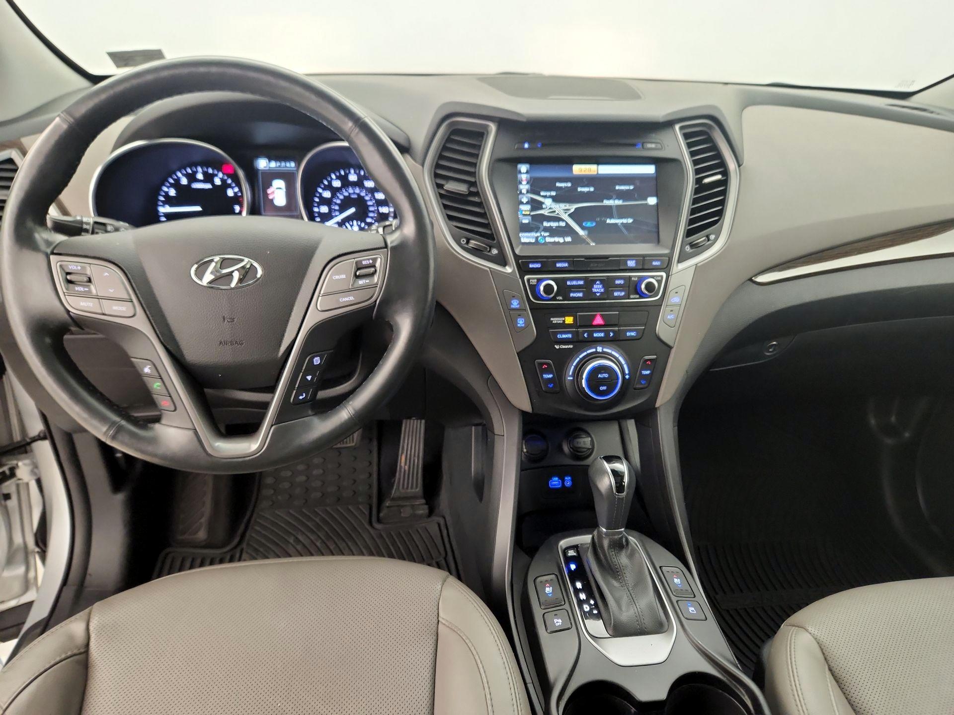 Thumbnail: 2017 Hyundai Santa Fe - 9