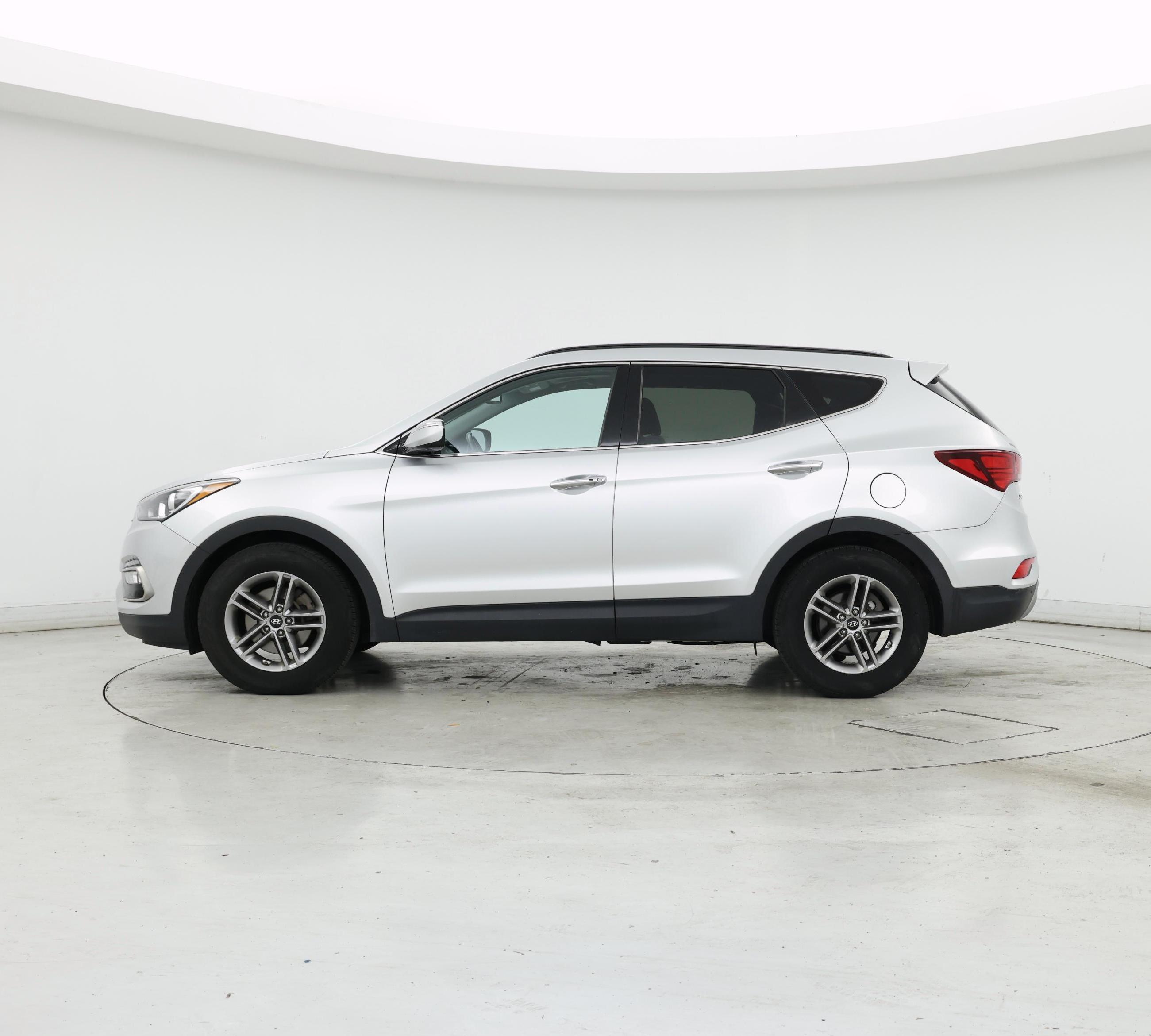 Thumbnail: 2017 Hyundai Santa Fe - 3